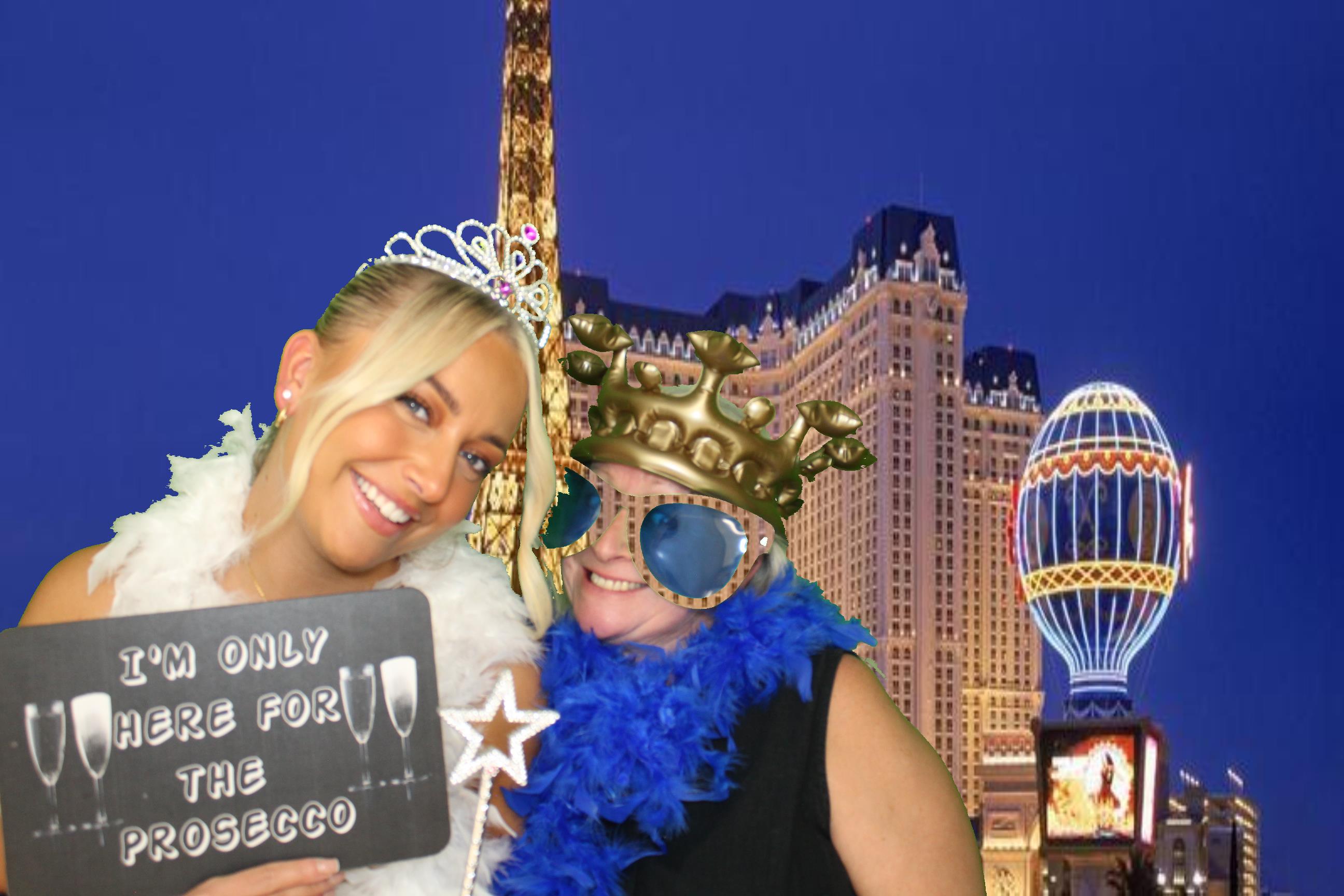 Ashley & Robyn's Wedding | View more photos from the event at gallery.omegaphotobooths.co.uk/u/Omega-Photobooths/Ashley-Robyns-Wedding