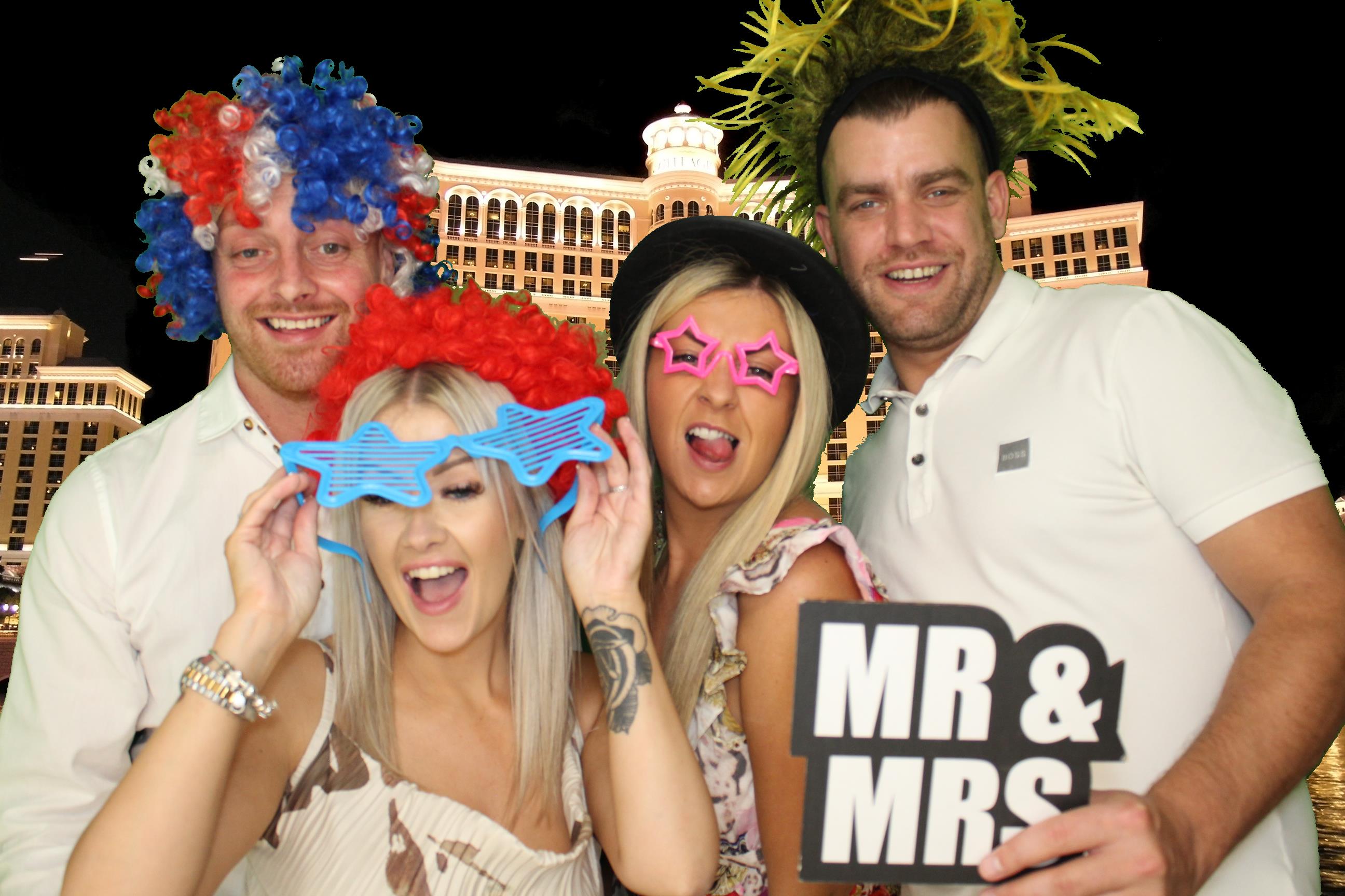 Ashley & Robyn's Wedding | View more photos from the event at gallery.omegaphotobooths.co.uk/u/Omega-Photobooths/Ashley-Robyns-Wedding