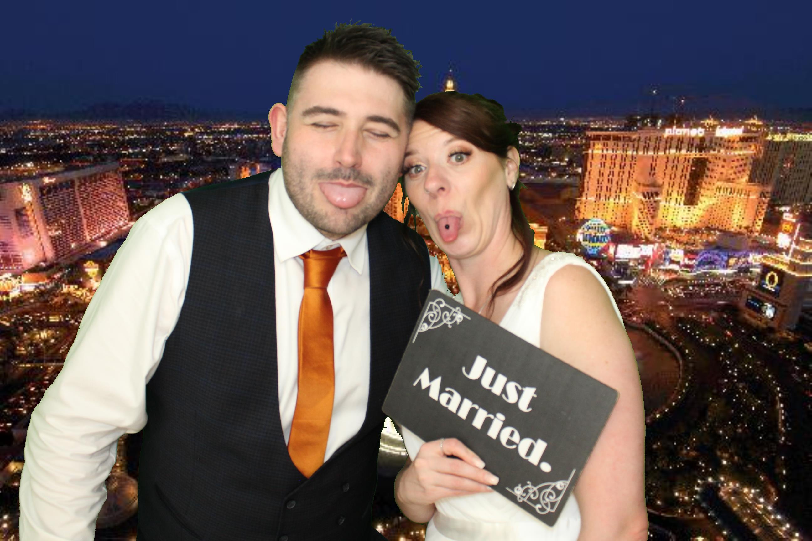 Ashley & Robyn's Wedding | View more photos from the event at gallery.omegaphotobooths.co.uk/u/Omega-Photobooths/Ashley-Robyns-Wedding
