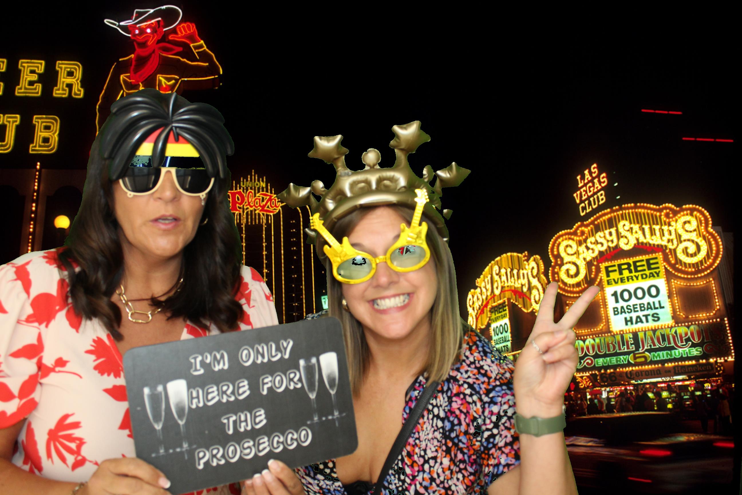 Ashley & Robyn's Wedding | View more photos from the event at gallery.omegaphotobooths.co.uk/u/Omega-Photobooths/Ashley-Robyns-Wedding