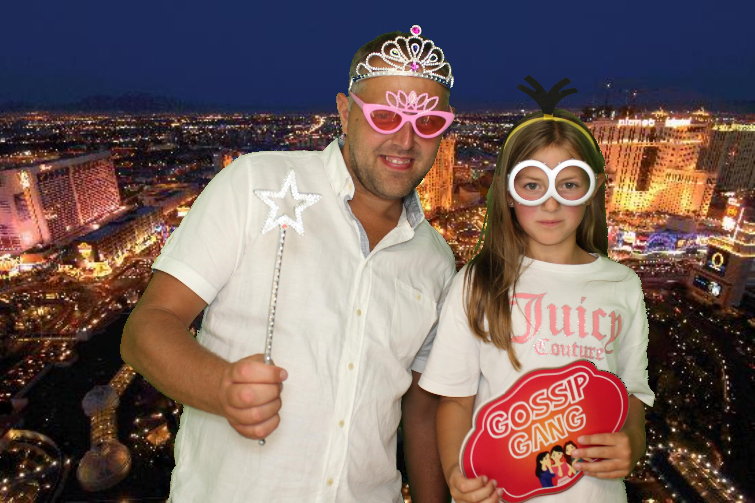 Ashley & Robyn's Wedding | View more photos from the event at gallery.omegaphotobooths.co.uk/u/Omega-Photobooths/Ashley-Robyns-Wedding