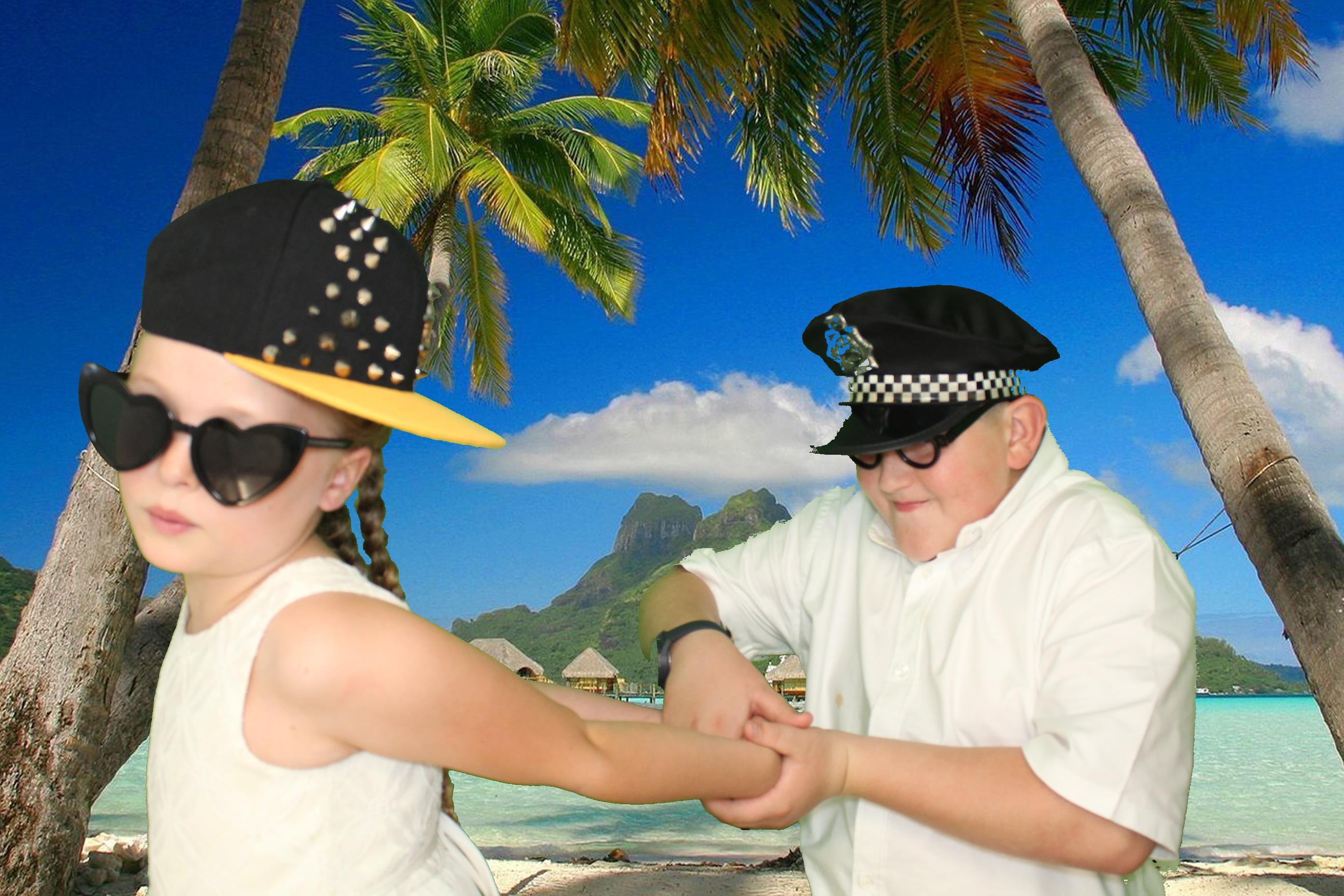 Ashley & Robyn's Wedding | View more photos from the event at gallery.omegaphotobooths.co.uk/u/Omega-Photobooths/Ashley-Robyns-Wedding