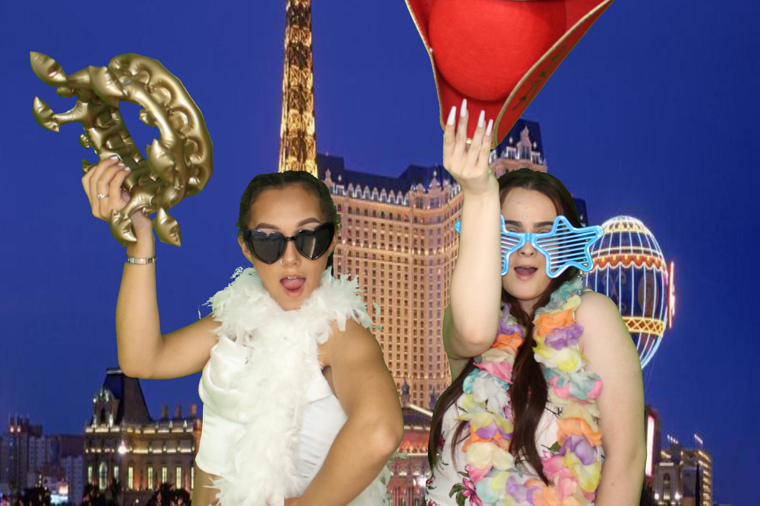 Ashley & Robyn's Wedding | View more photos from the event at gallery.omegaphotobooths.co.uk/u/Omega-Photobooths/Ashley-Robyns-Wedding