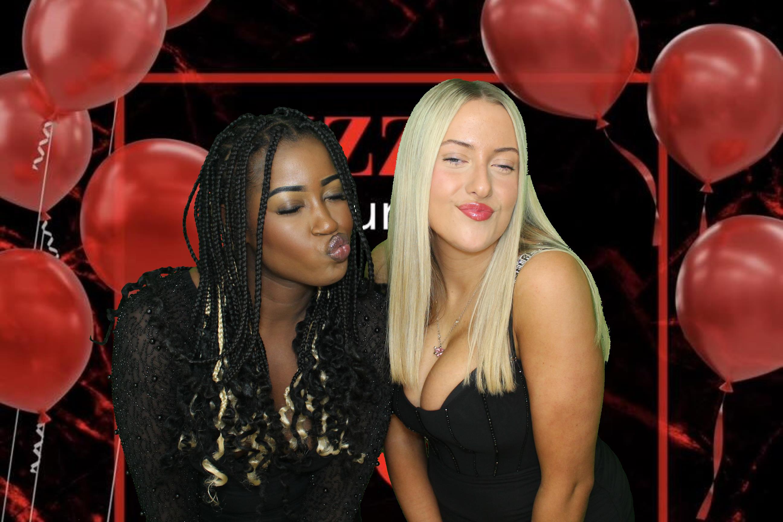 Izzy's 18th Birthday | View more photos from the event at gallery.omegaphotobooths.co.uk/u/Omega-Photobooths/Izzys-18th-Birthday