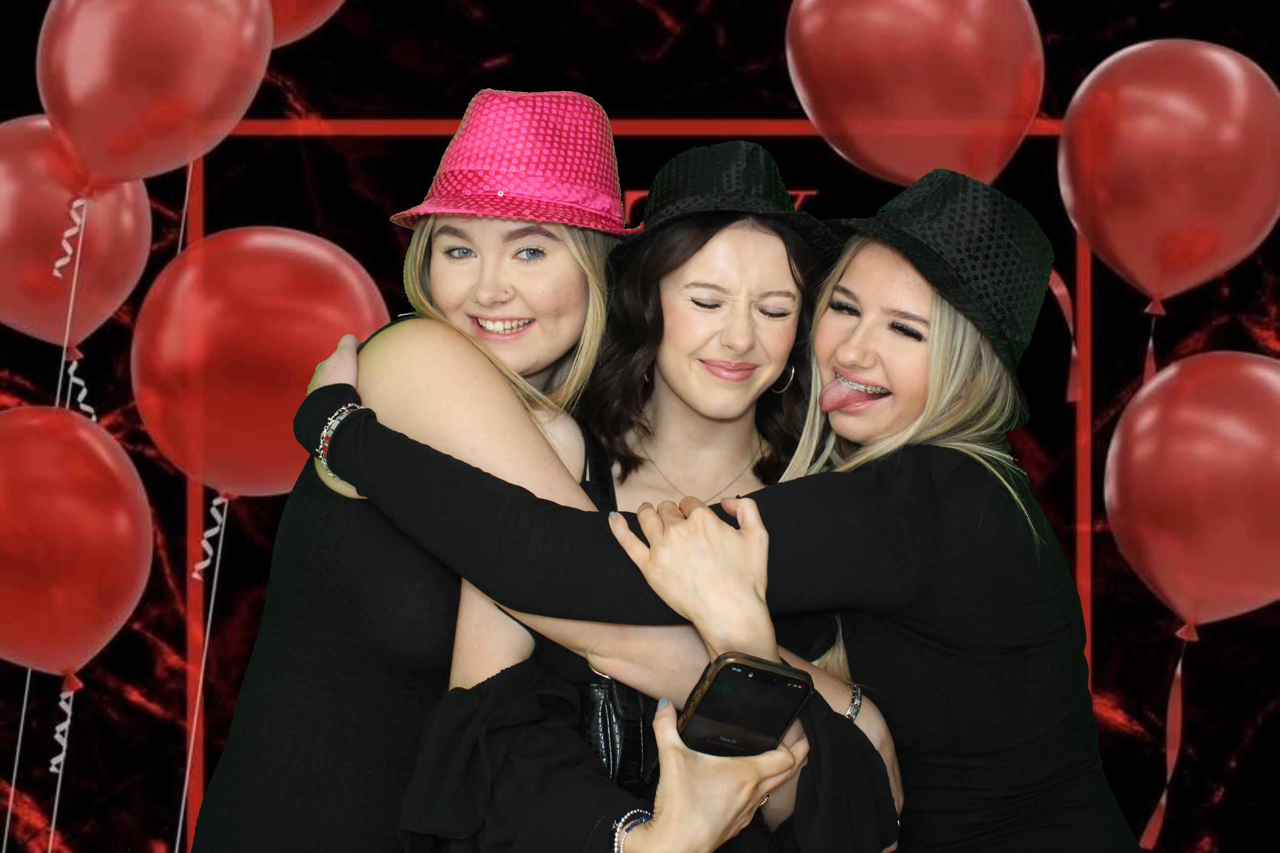 Izzy's 18th Birthday | View more photos from the event at gallery.omegaphotobooths.co.uk/u/Omega-Photobooths/Izzys-18th-Birthday