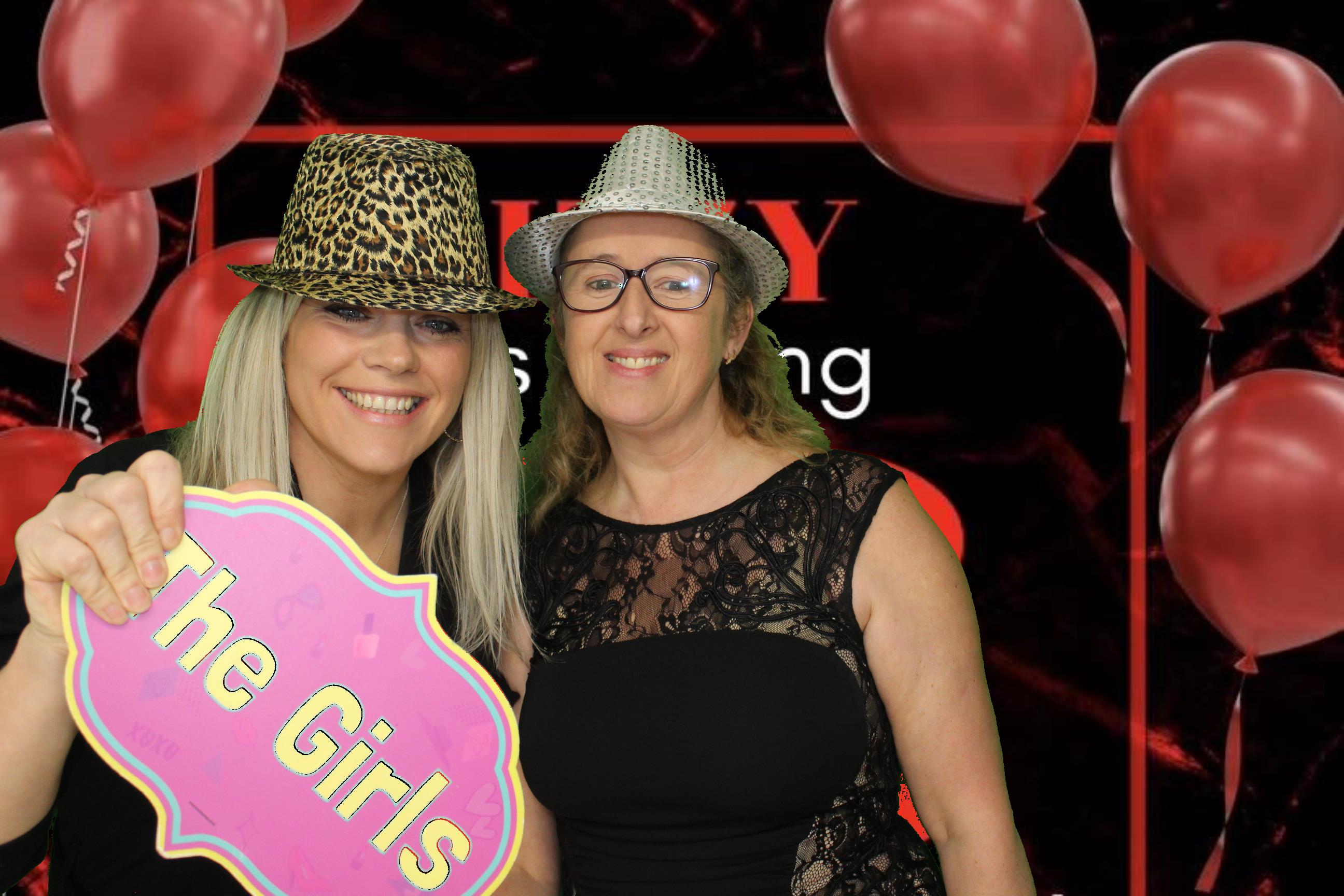 Izzy's 18th Birthday | View more photos from the event at gallery.omegaphotobooths.co.uk/u/Omega-Photobooths/Izzys-18th-Birthday