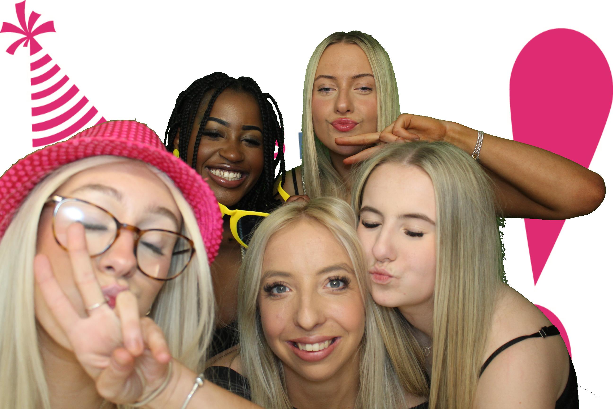 Izzy's 18th Birthday | View more photos from the event at gallery.omegaphotobooths.co.uk/u/Omega-Photobooths/Izzys-18th-Birthday