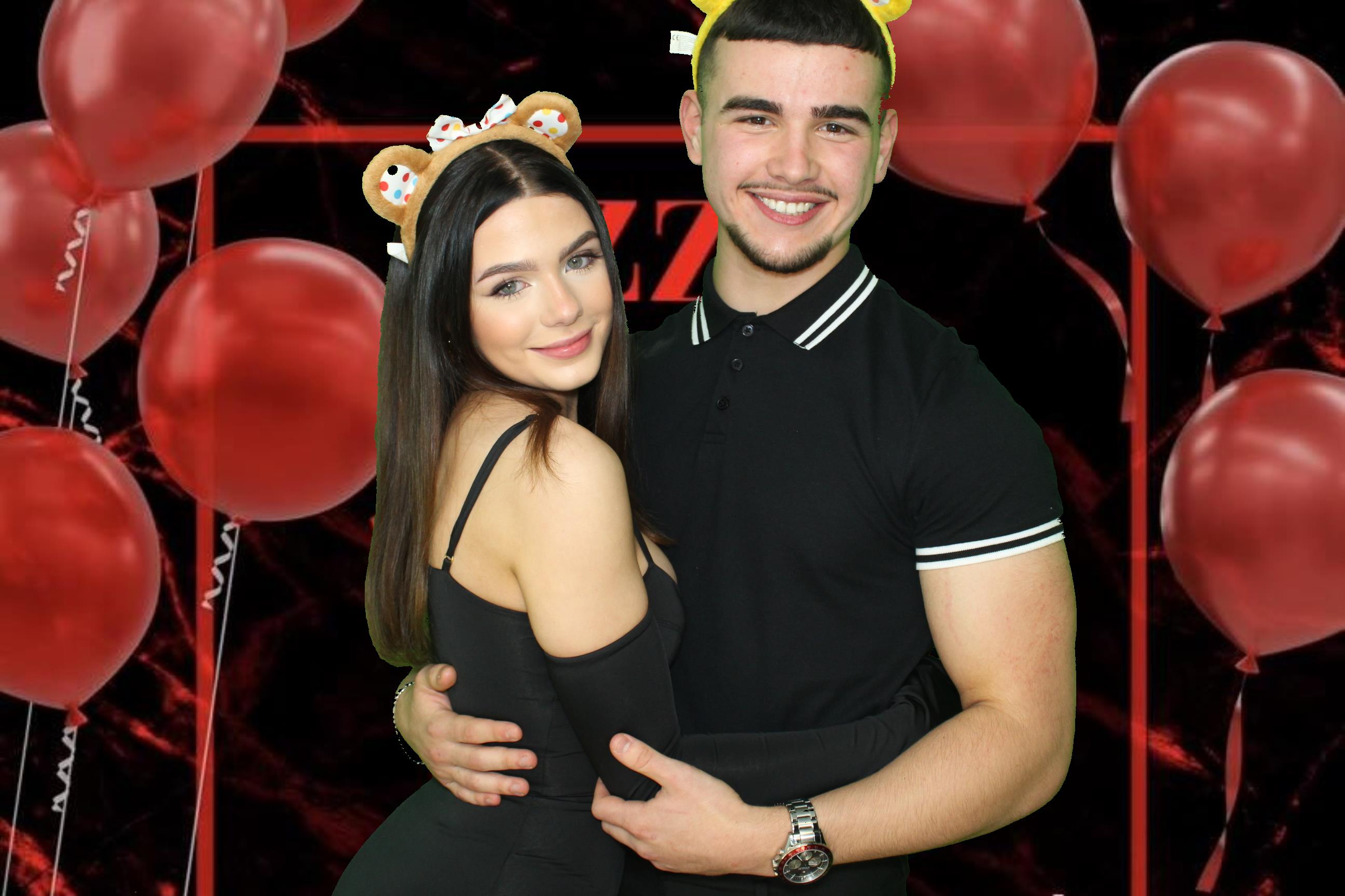 Izzy's 18th Birthday | View more photos from the event at gallery.omegaphotobooths.co.uk/u/Omega-Photobooths/Izzys-18th-Birthday