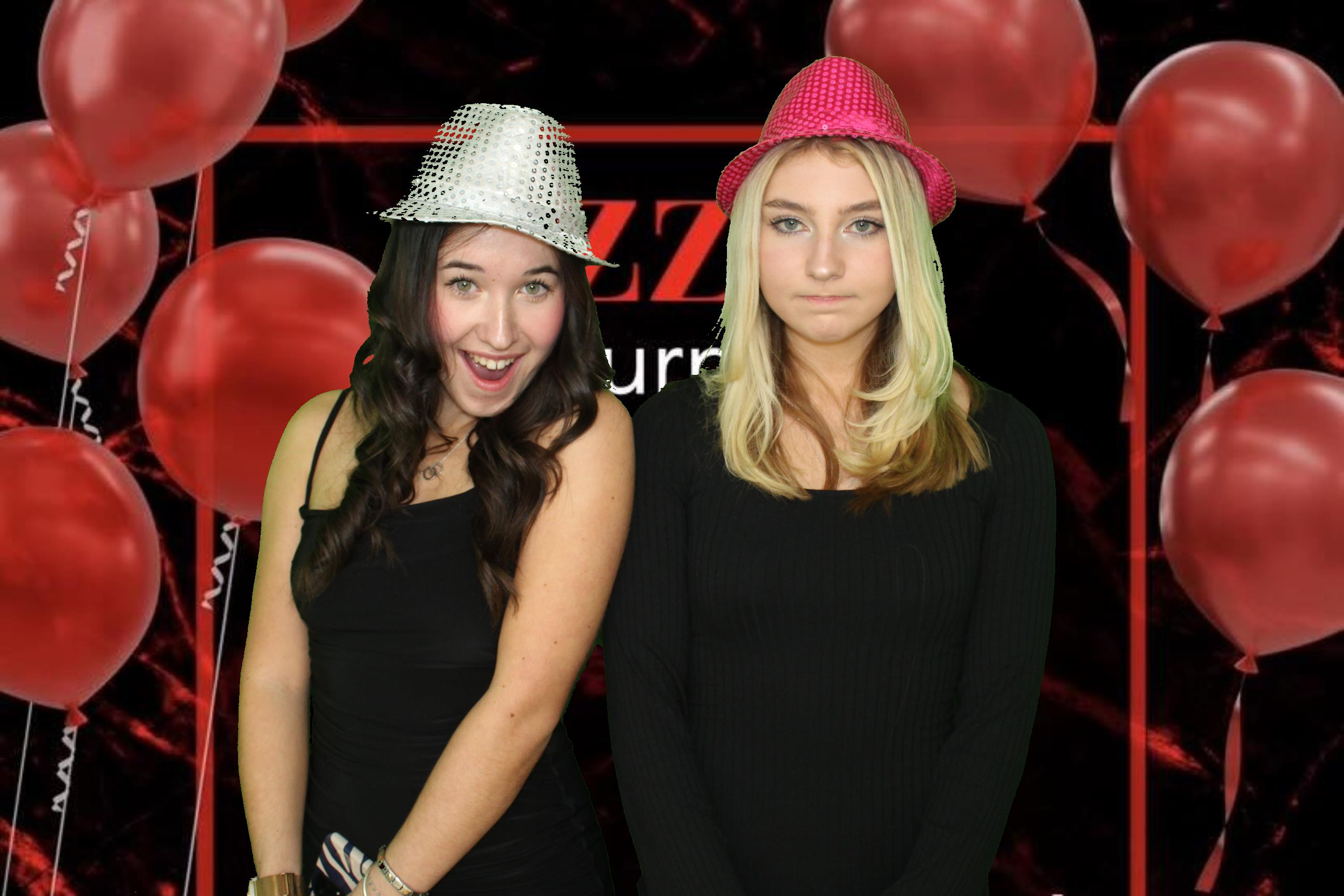 Izzy's 18th Birthday | View more photos from the event at gallery.omegaphotobooths.co.uk/u/Omega-Photobooths/Izzys-18th-Birthday