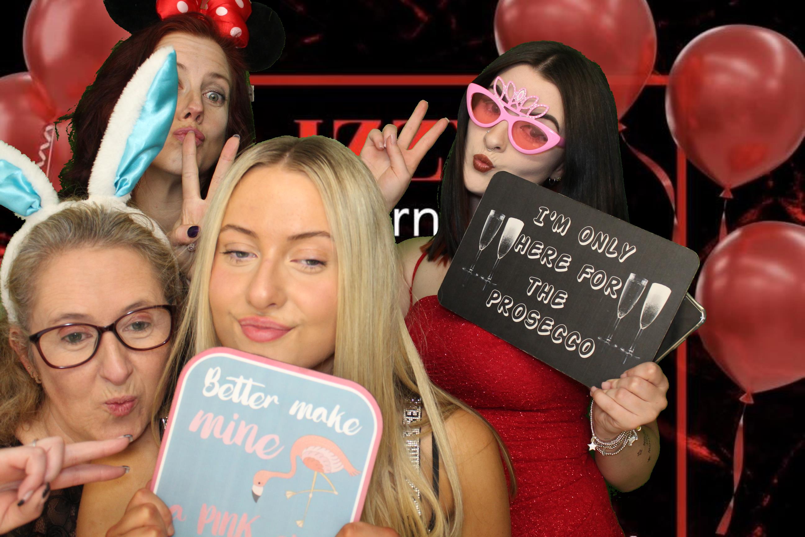 Izzy's 18th Birthday | View more photos from the event at gallery.omegaphotobooths.co.uk/u/Omega-Photobooths/Izzys-18th-Birthday