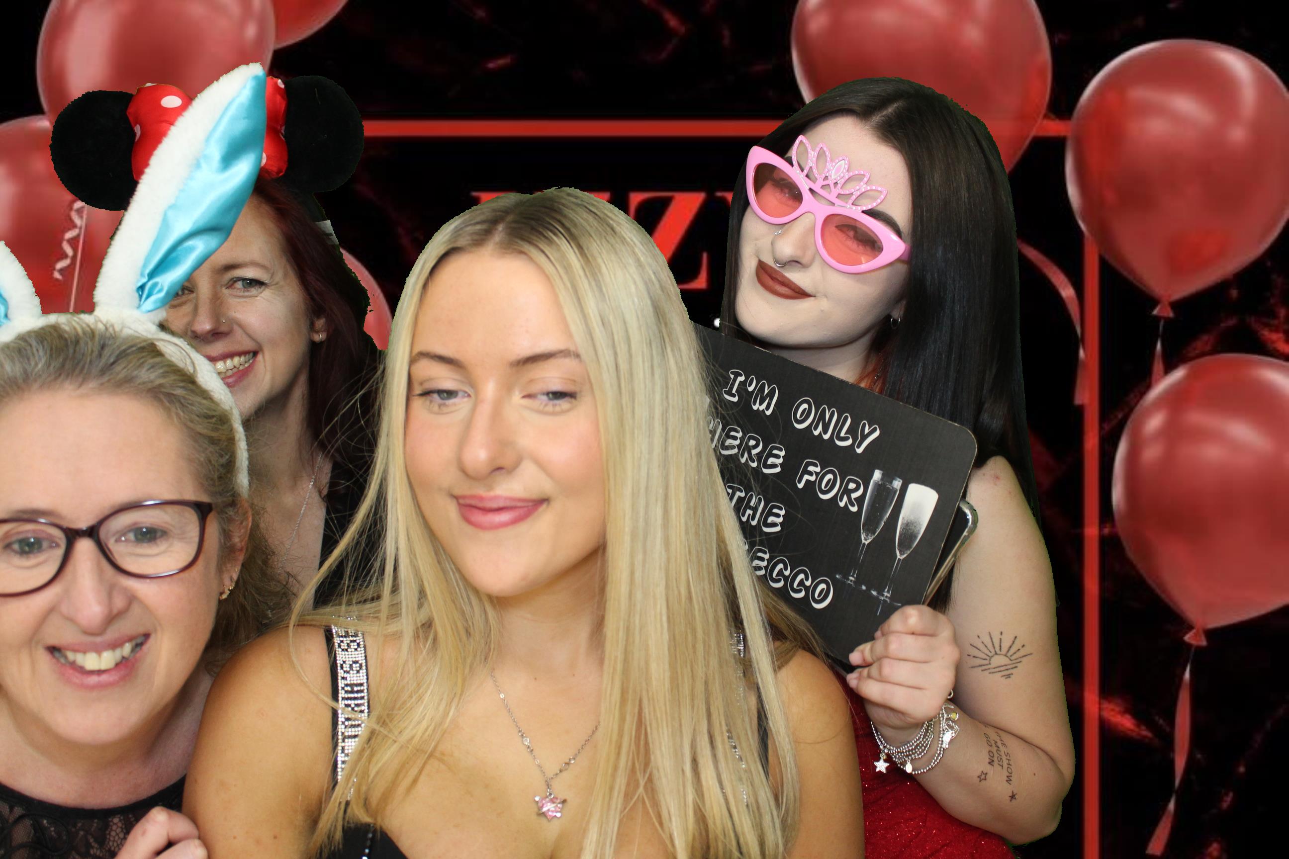 Izzy's 18th Birthday | View more photos from the event at gallery.omegaphotobooths.co.uk/u/Omega-Photobooths/Izzys-18th-Birthday