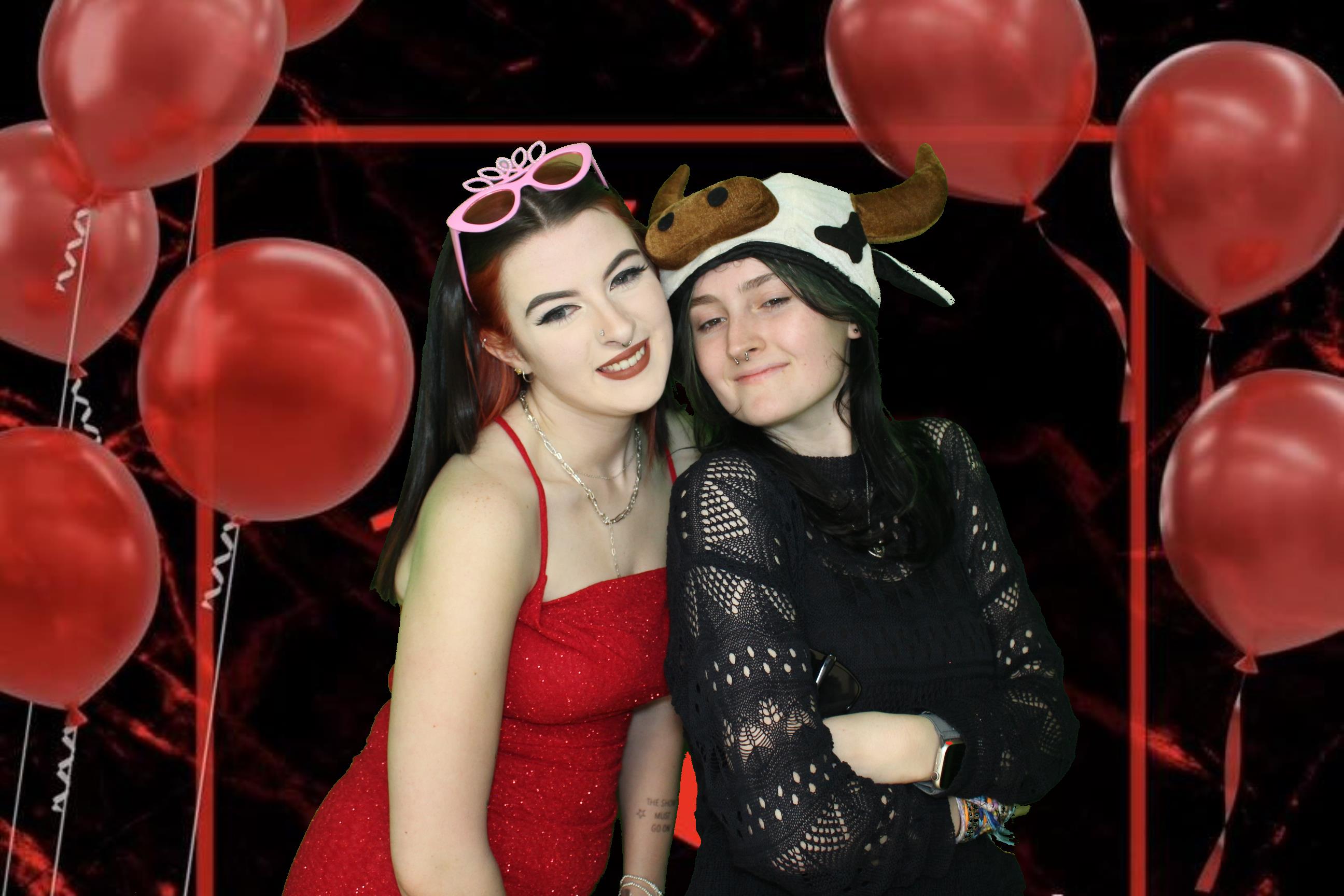 Izzy's 18th Birthday | View more photos from the event at gallery.omegaphotobooths.co.uk/u/Omega-Photobooths/Izzys-18th-Birthday
