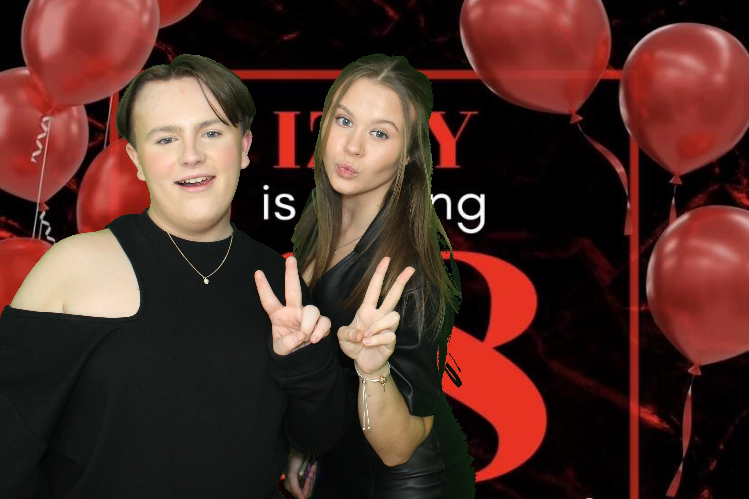 Izzy's 18th Birthday | View more photos from the event at gallery.omegaphotobooths.co.uk/u/Omega-Photobooths/Izzys-18th-Birthday