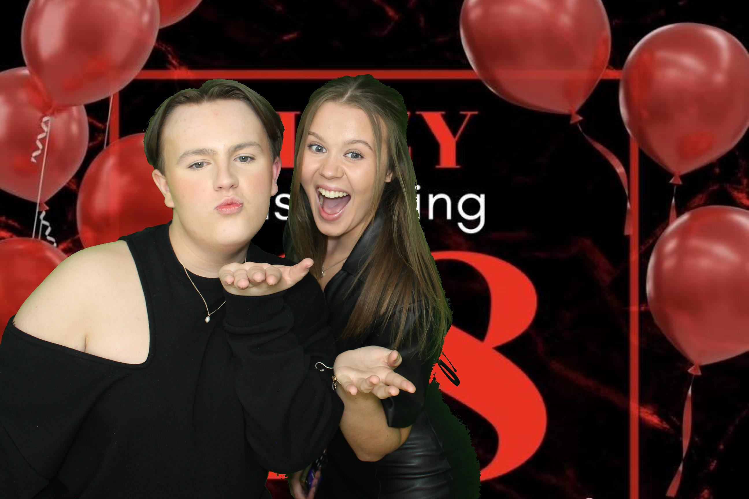Izzy's 18th Birthday | View more photos from the event at gallery.omegaphotobooths.co.uk/u/Omega-Photobooths/Izzys-18th-Birthday