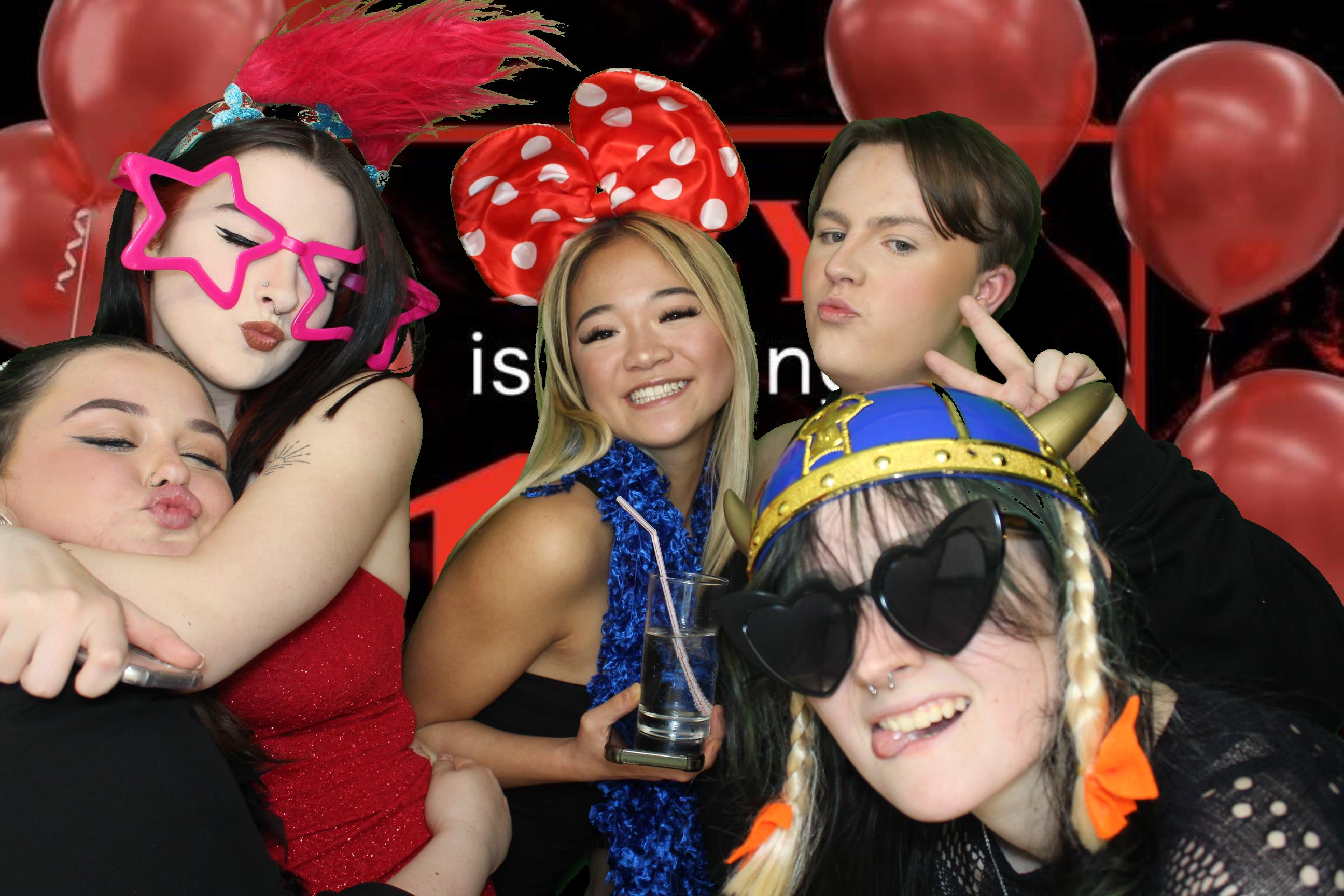 Izzy's 18th Birthday | View more photos from the event at gallery.omegaphotobooths.co.uk/u/Omega-Photobooths/Izzys-18th-Birthday