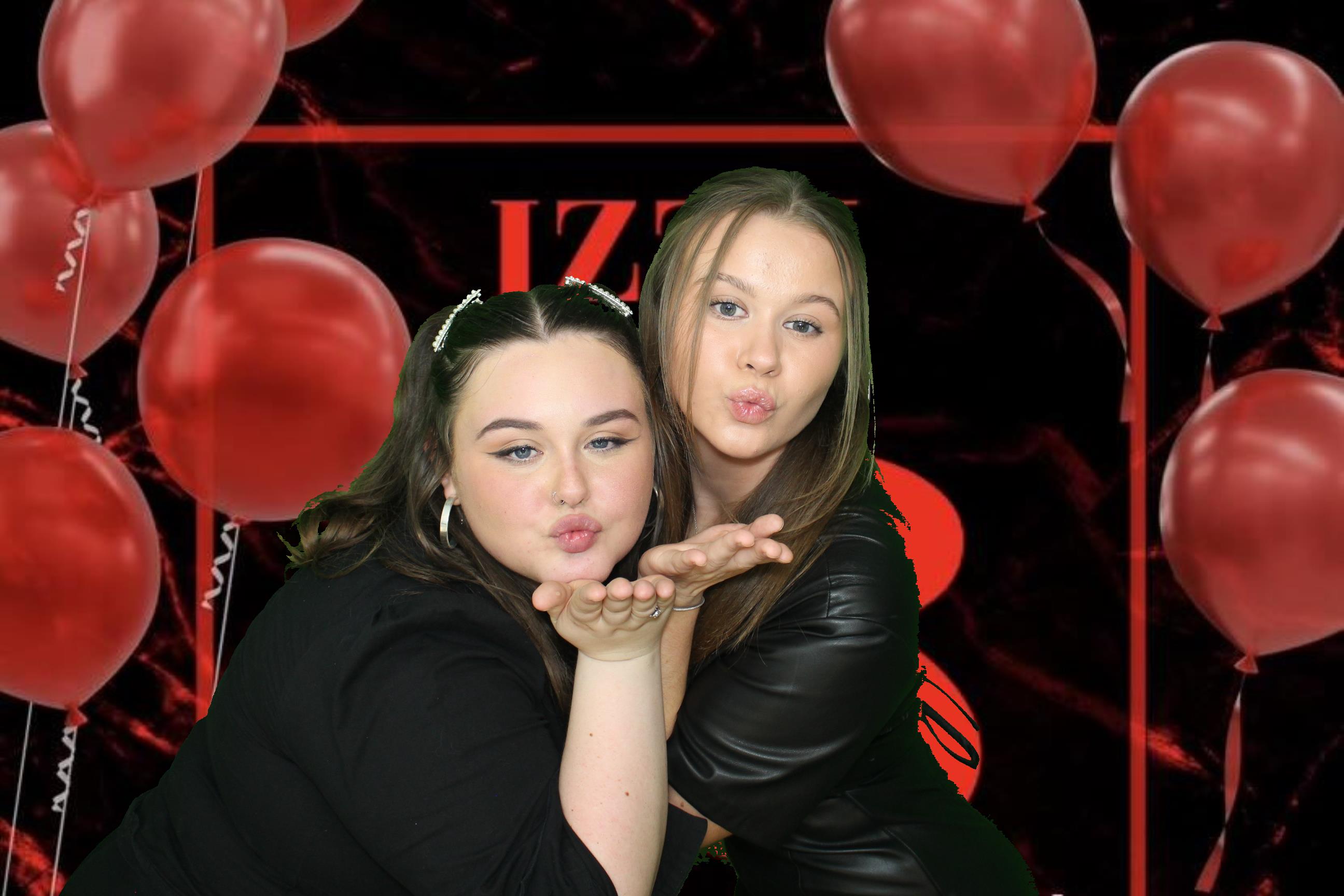 Izzy's 18th Birthday | View more photos from the event at gallery.omegaphotobooths.co.uk/u/Omega-Photobooths/Izzys-18th-Birthday