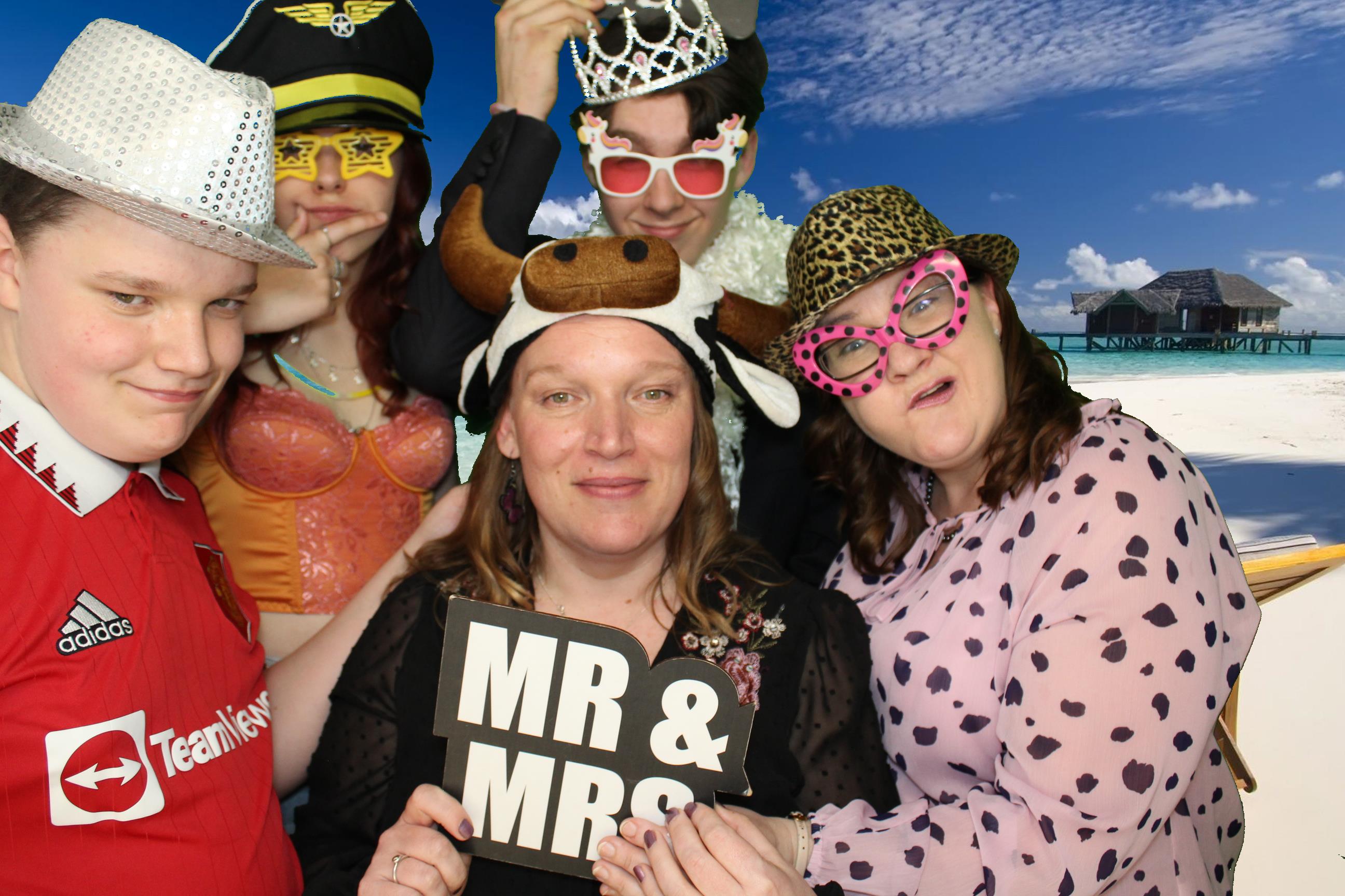 Josh & Mercedes Wedding | View more photos from the event at gallery.omegaphotobooths.co.uk/u/Omega-Photobooths/Josh-Mercedes-Wedding