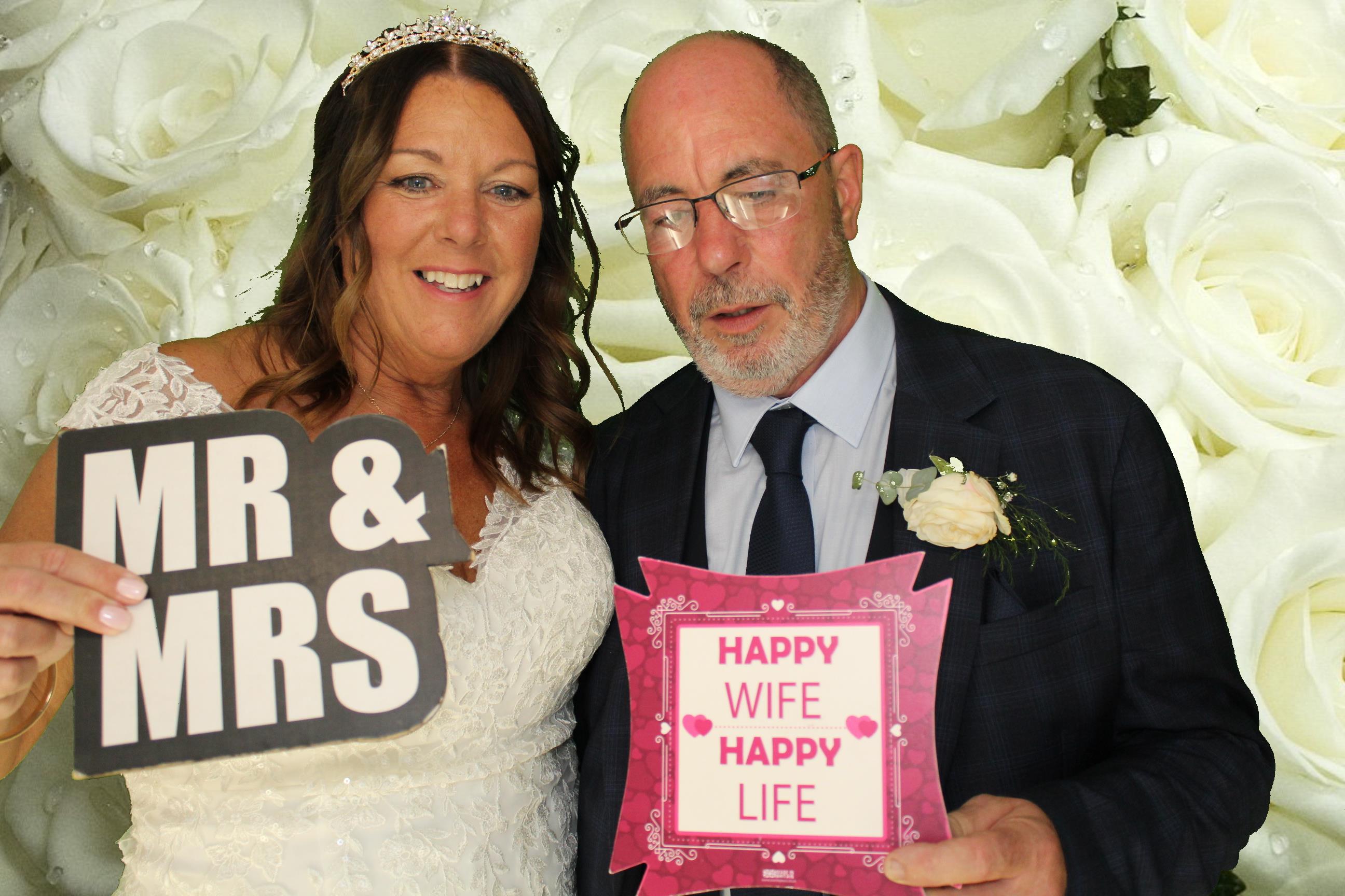 Kim & Dom's Wedding | View more photos from the event at gallery.omegaphotobooths.co.uk/u/Omega-Photobooths/Kim-Doms-Wedding