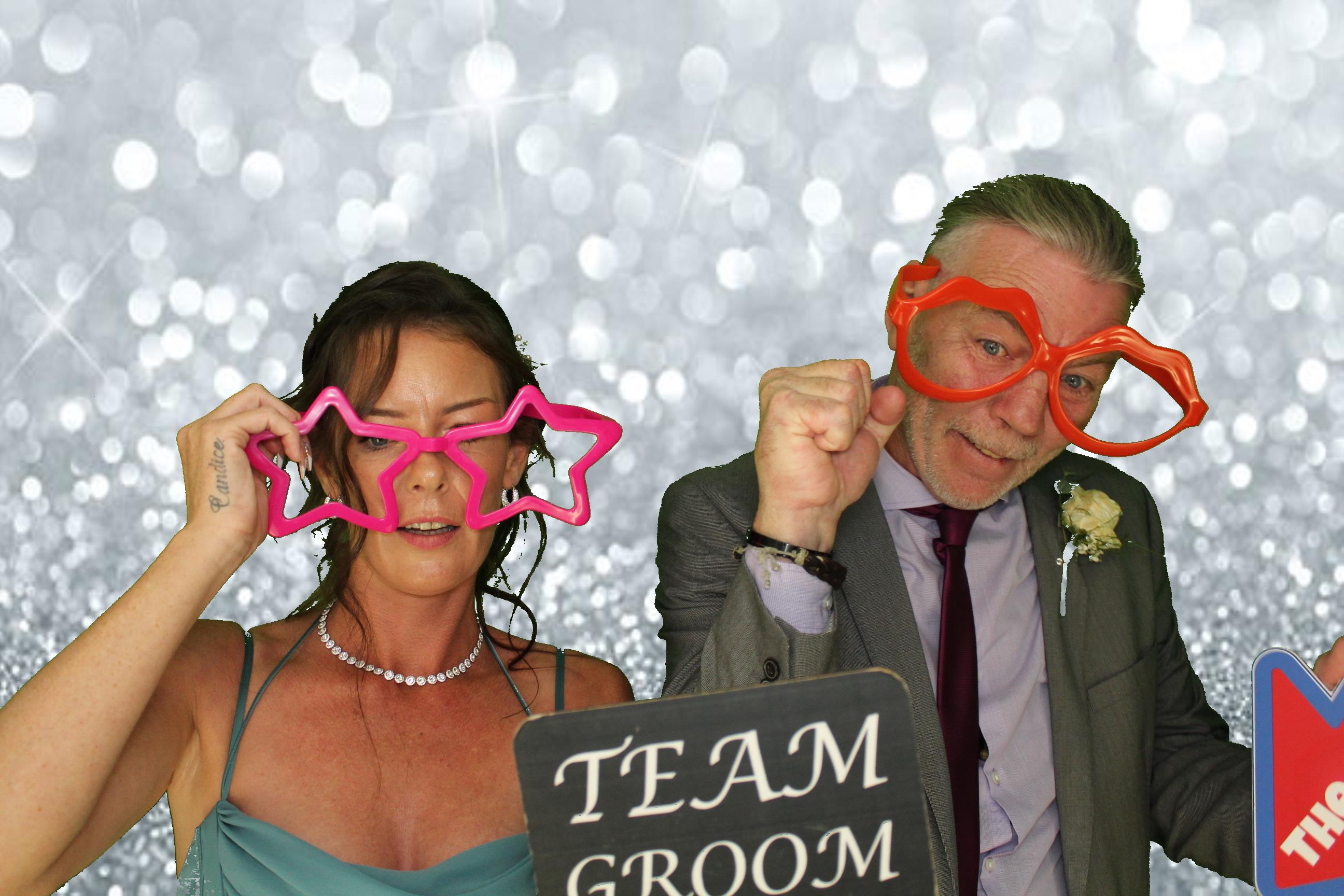 Kim & Dom's Wedding | View more photos from the event at gallery.omegaphotobooths.co.uk/u/Omega-Photobooths/Kim-Doms-Wedding