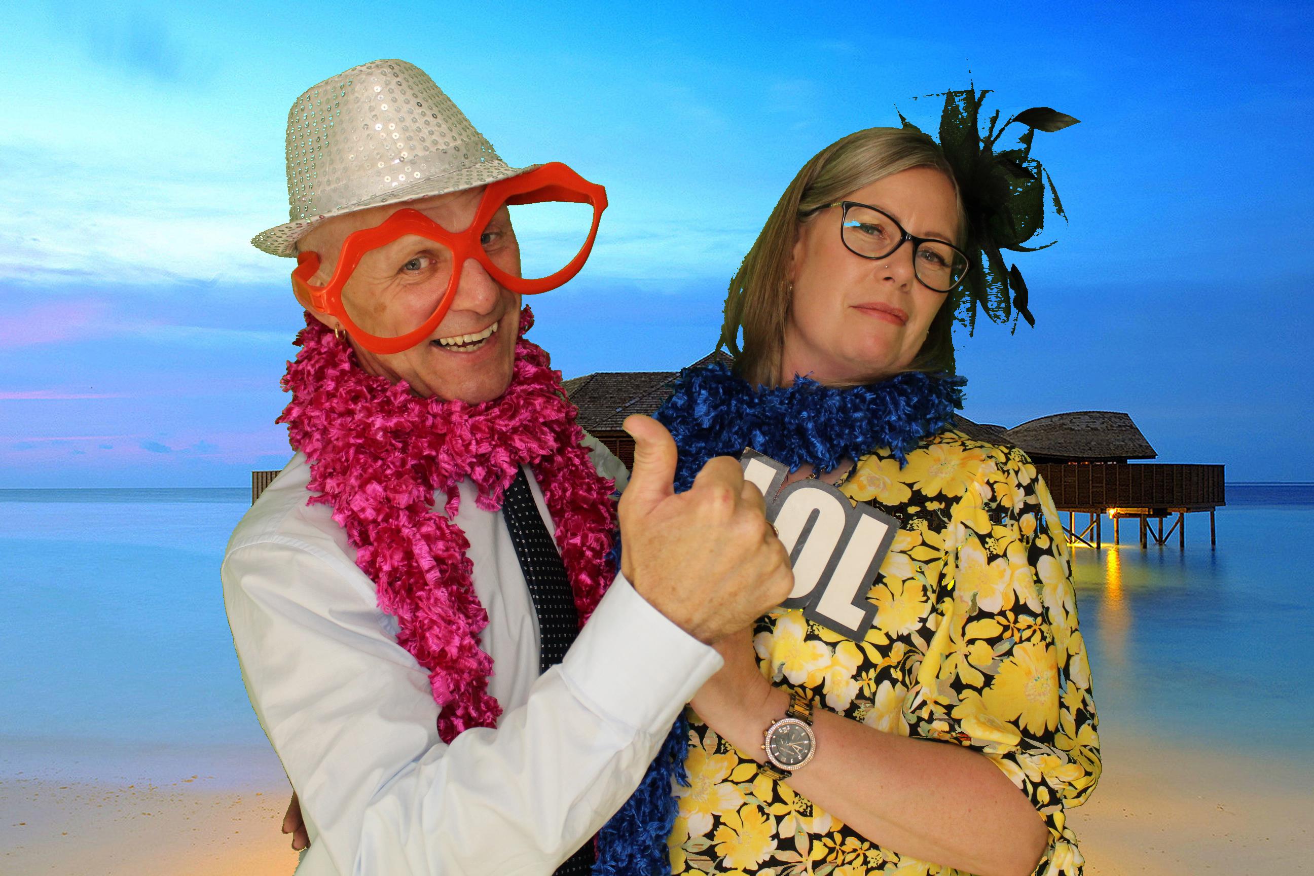 Kim & Dom's Wedding | View more photos from the event at gallery.omegaphotobooths.co.uk/u/Omega-Photobooths/Kim-Doms-Wedding