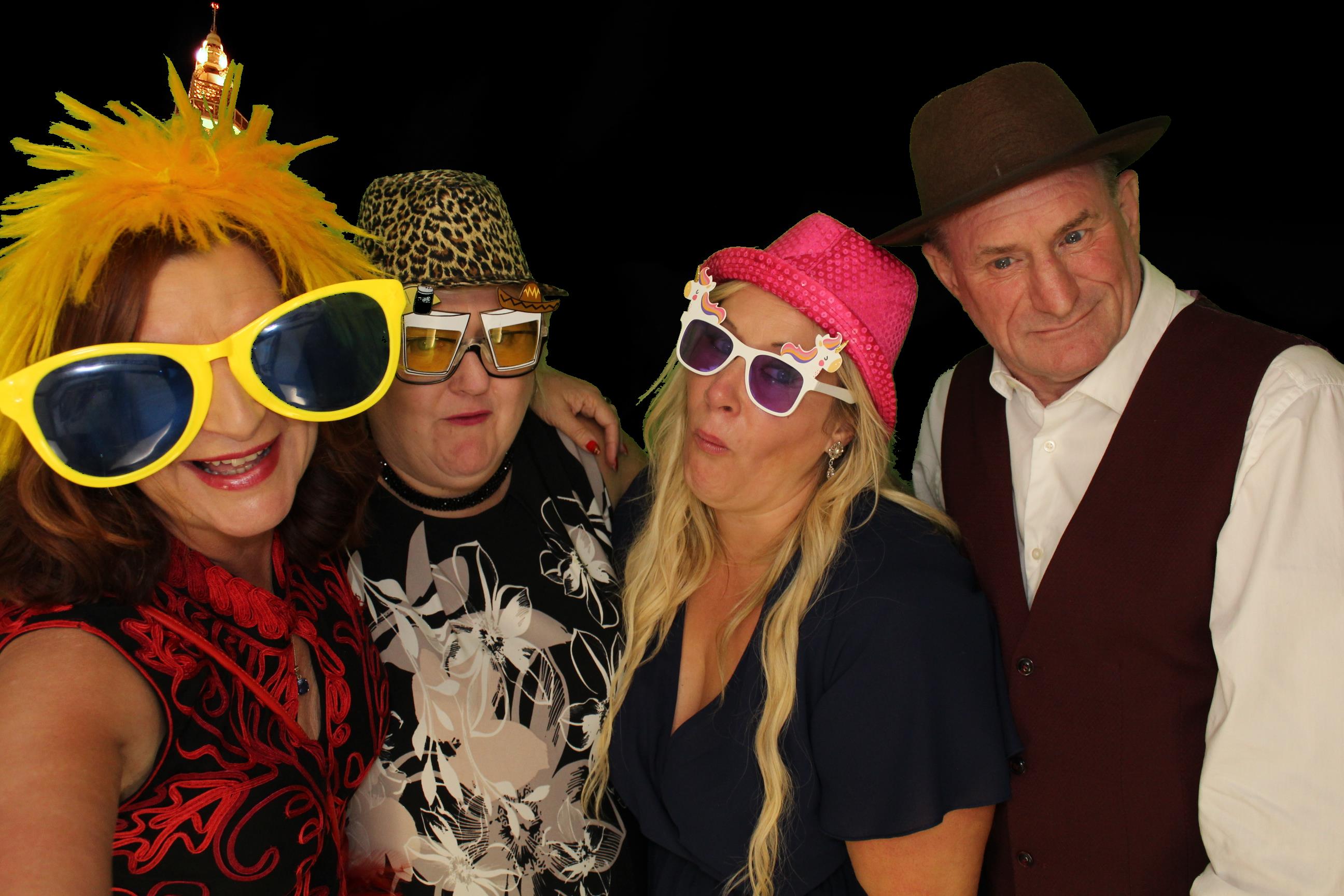 Kim & Dom's Wedding | View more photos from the event at gallery.omegaphotobooths.co.uk/u/Omega-Photobooths/Kim-Doms-Wedding