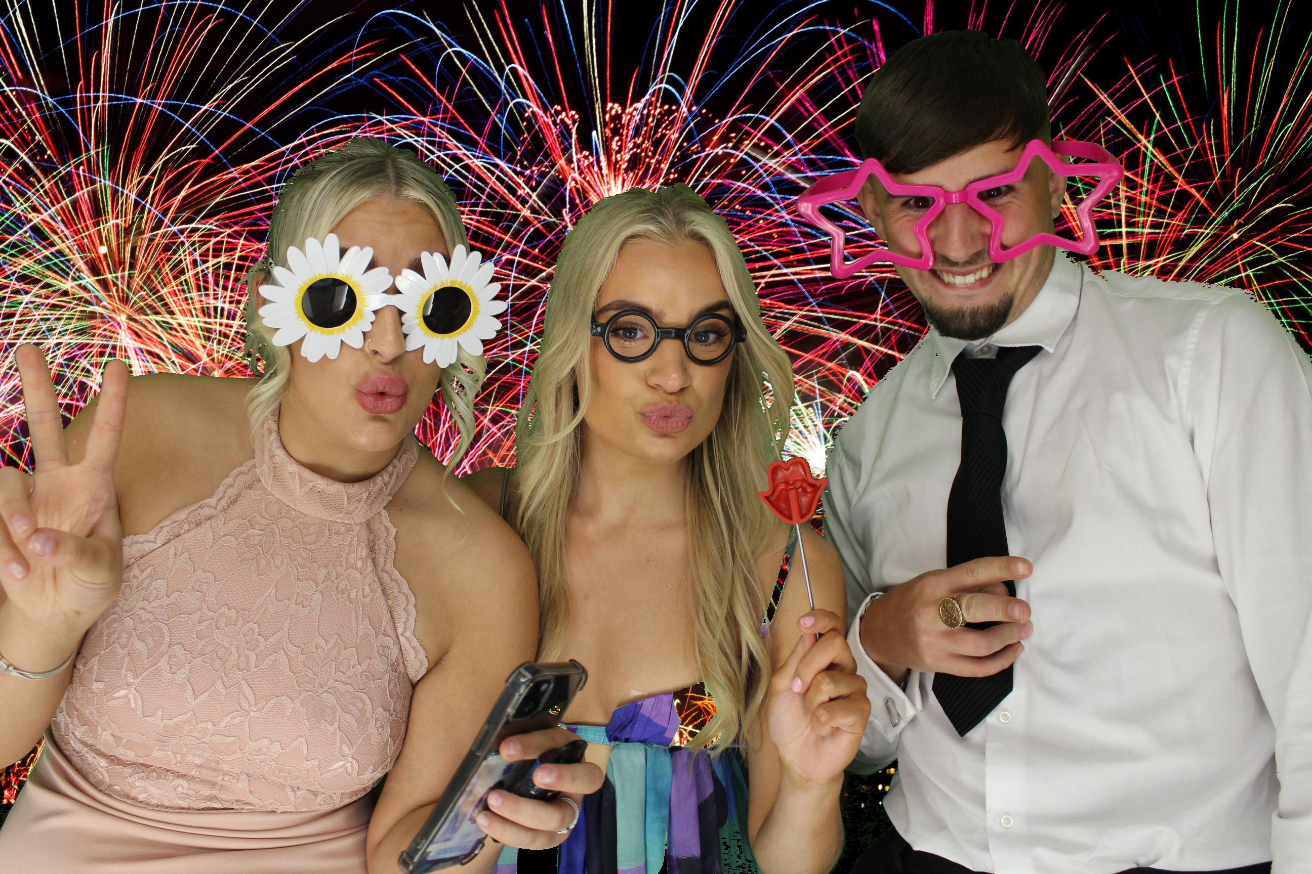 Kim & Dom's Wedding | View more photos from the event at gallery.omegaphotobooths.co.uk/u/Omega-Photobooths/Kim-Doms-Wedding