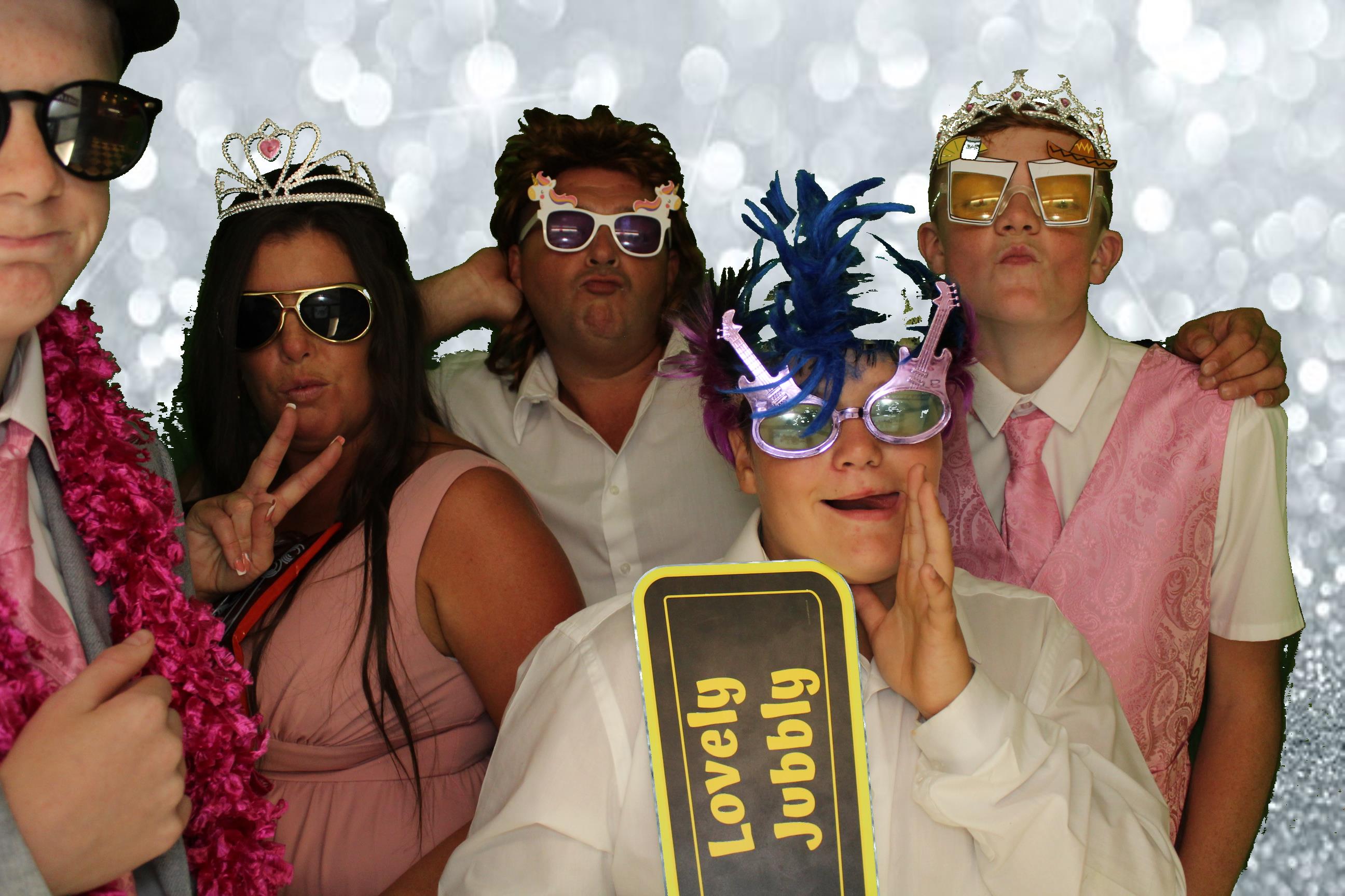 Kim & Dom's Wedding | View more photos from the event at gallery.omegaphotobooths.co.uk/u/Omega-Photobooths/Kim-Doms-Wedding