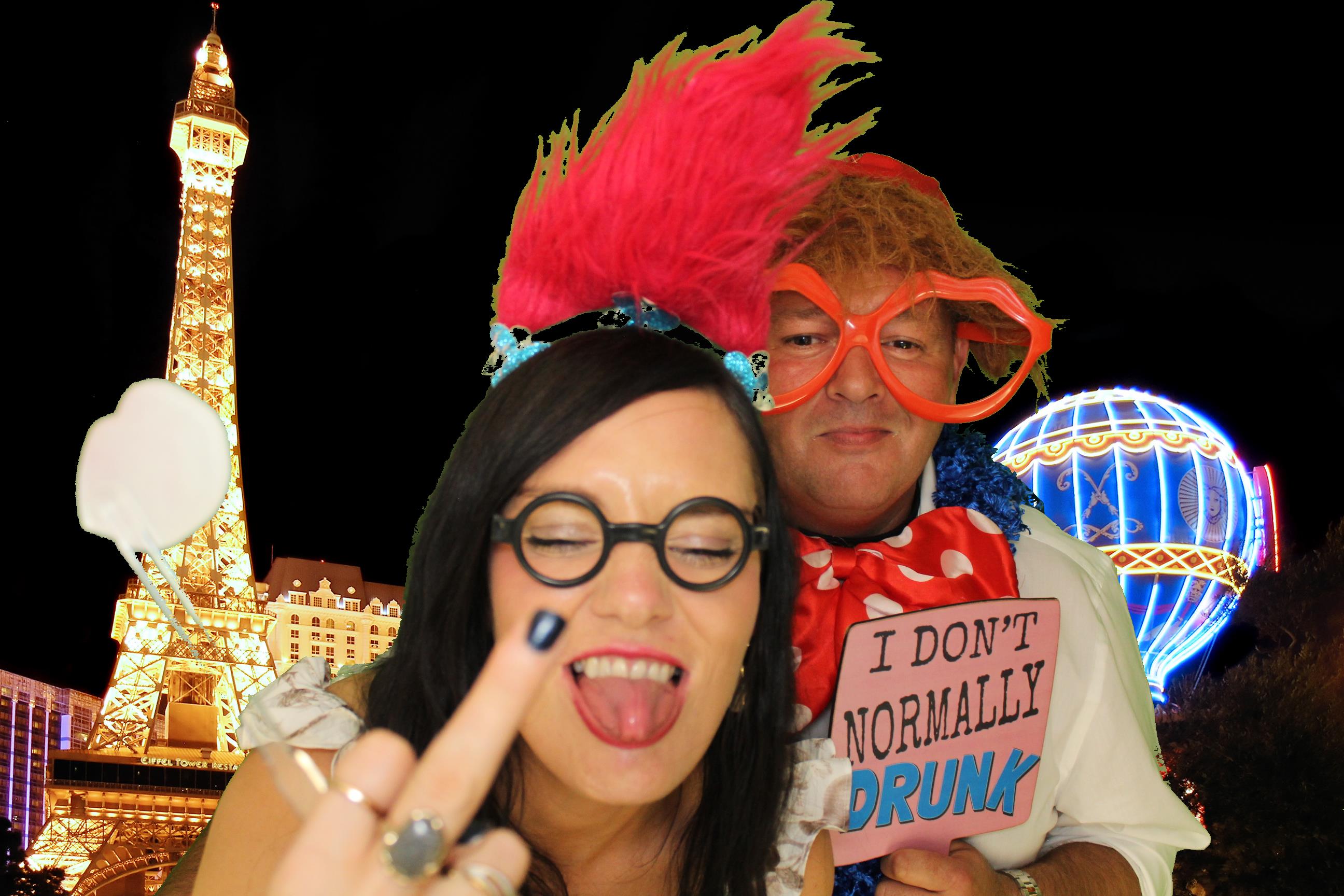 Kim & Dom's Wedding | View more photos from the event at gallery.omegaphotobooths.co.uk/u/Omega-Photobooths/Kim-Doms-Wedding