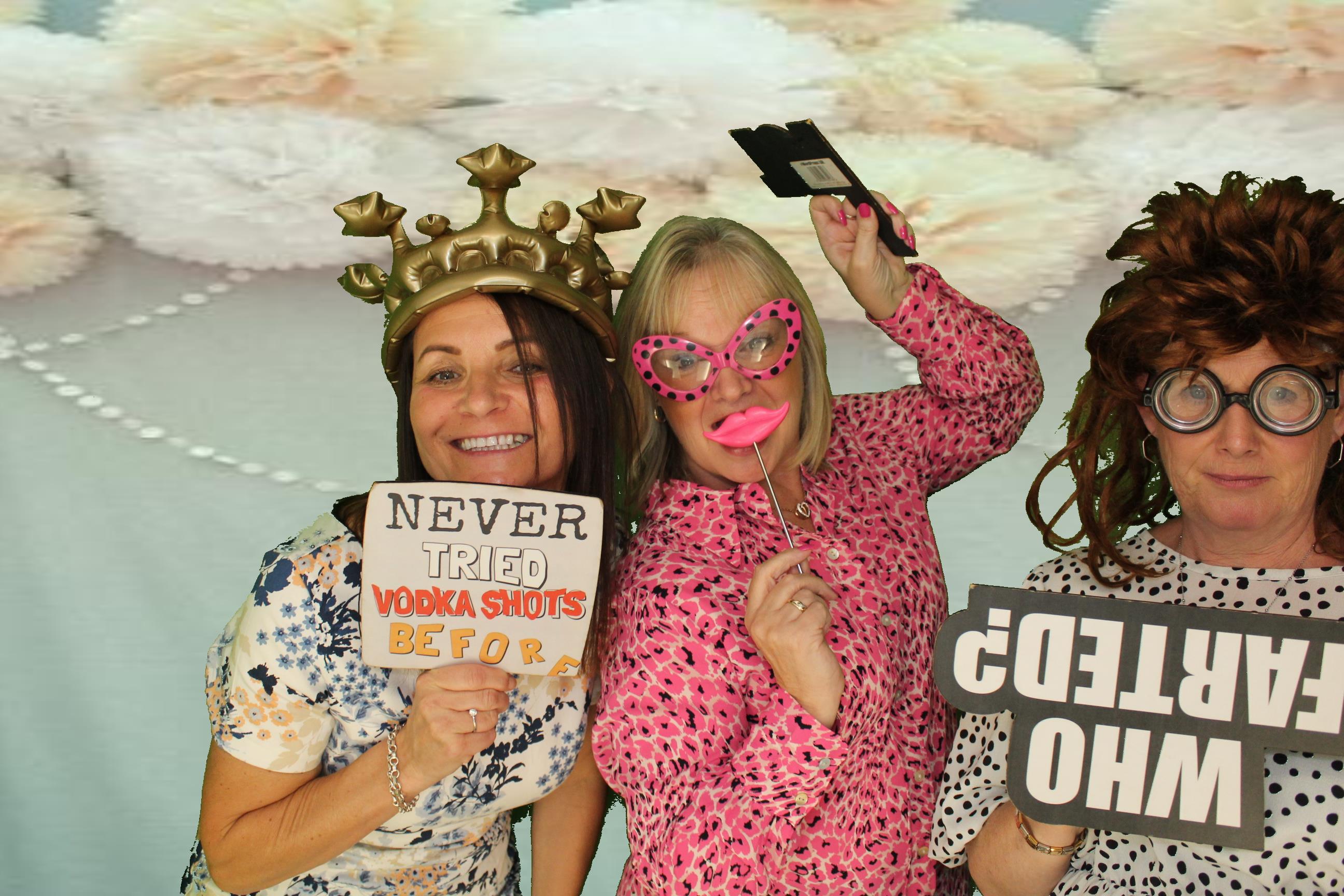 Kim & Dom's Wedding | View more photos from the event at gallery.omegaphotobooths.co.uk/u/Omega-Photobooths/Kim-Doms-Wedding