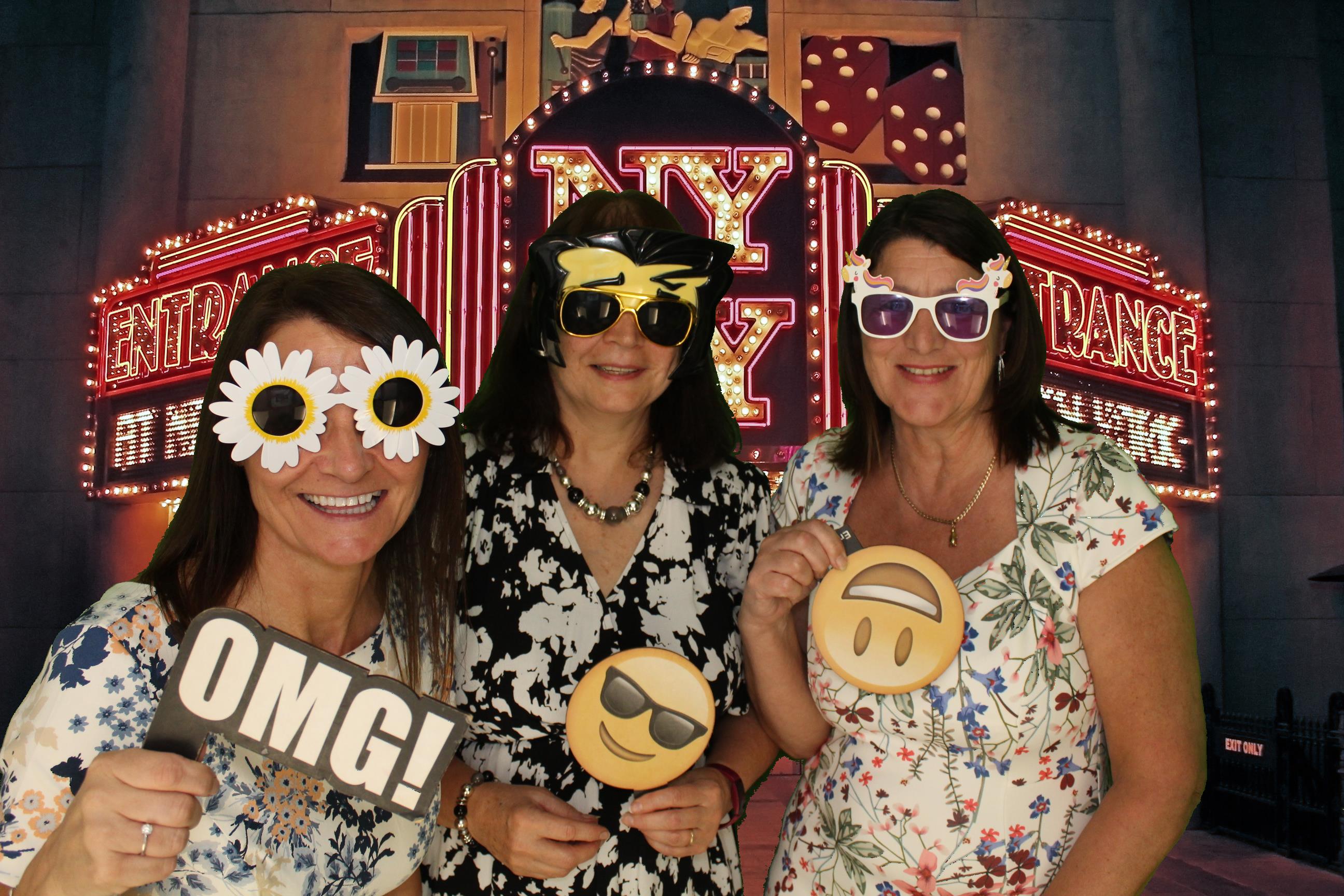 Kim & Dom's Wedding | View more photos from the event at gallery.omegaphotobooths.co.uk/u/Omega-Photobooths/Kim-Doms-Wedding