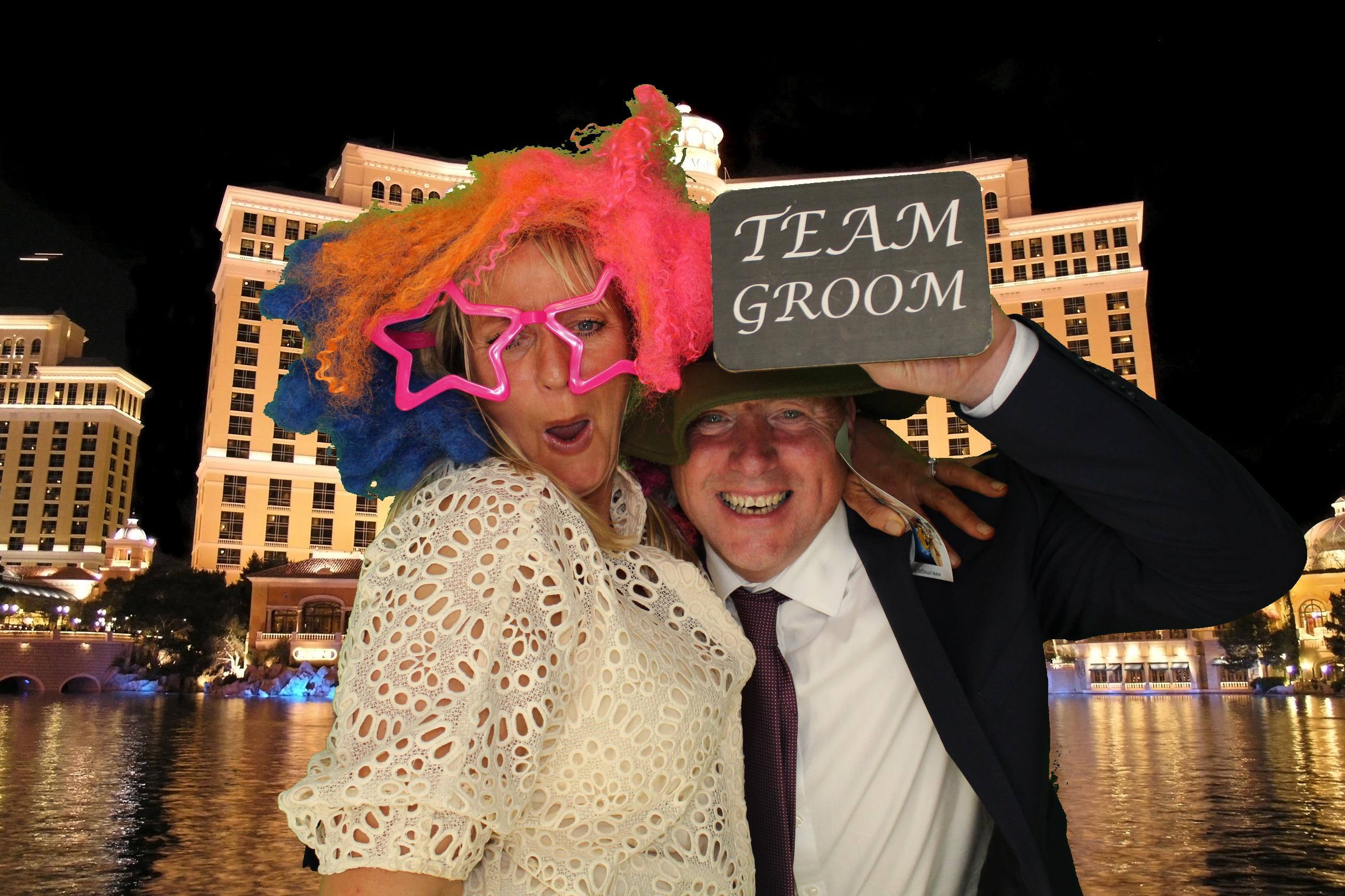 Kim & Dom's Wedding | View more photos from the event at gallery.omegaphotobooths.co.uk/u/Omega-Photobooths/Kim-Doms-Wedding