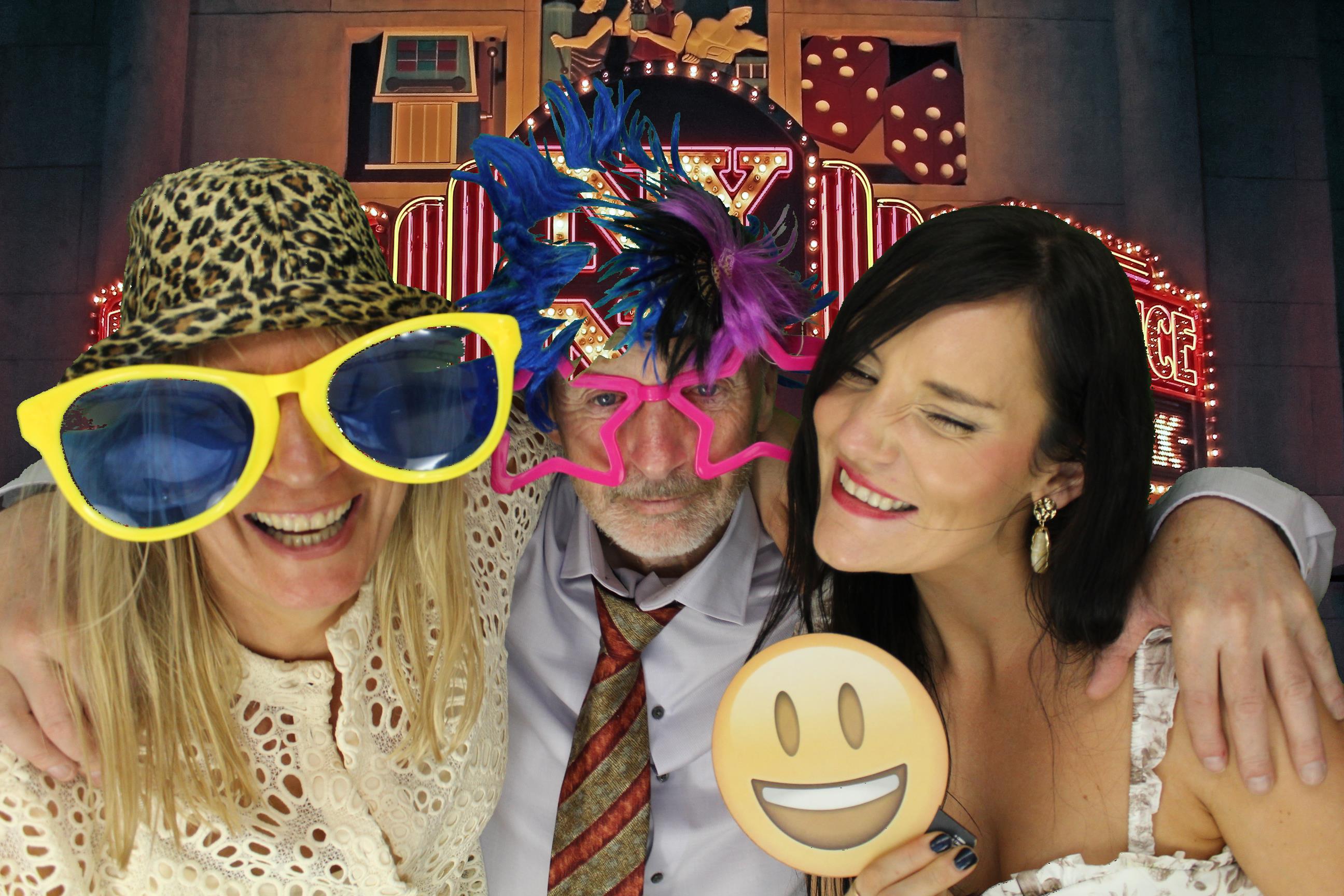Kim & Dom's Wedding | View more photos from the event at gallery.omegaphotobooths.co.uk/u/Omega-Photobooths/Kim-Doms-Wedding