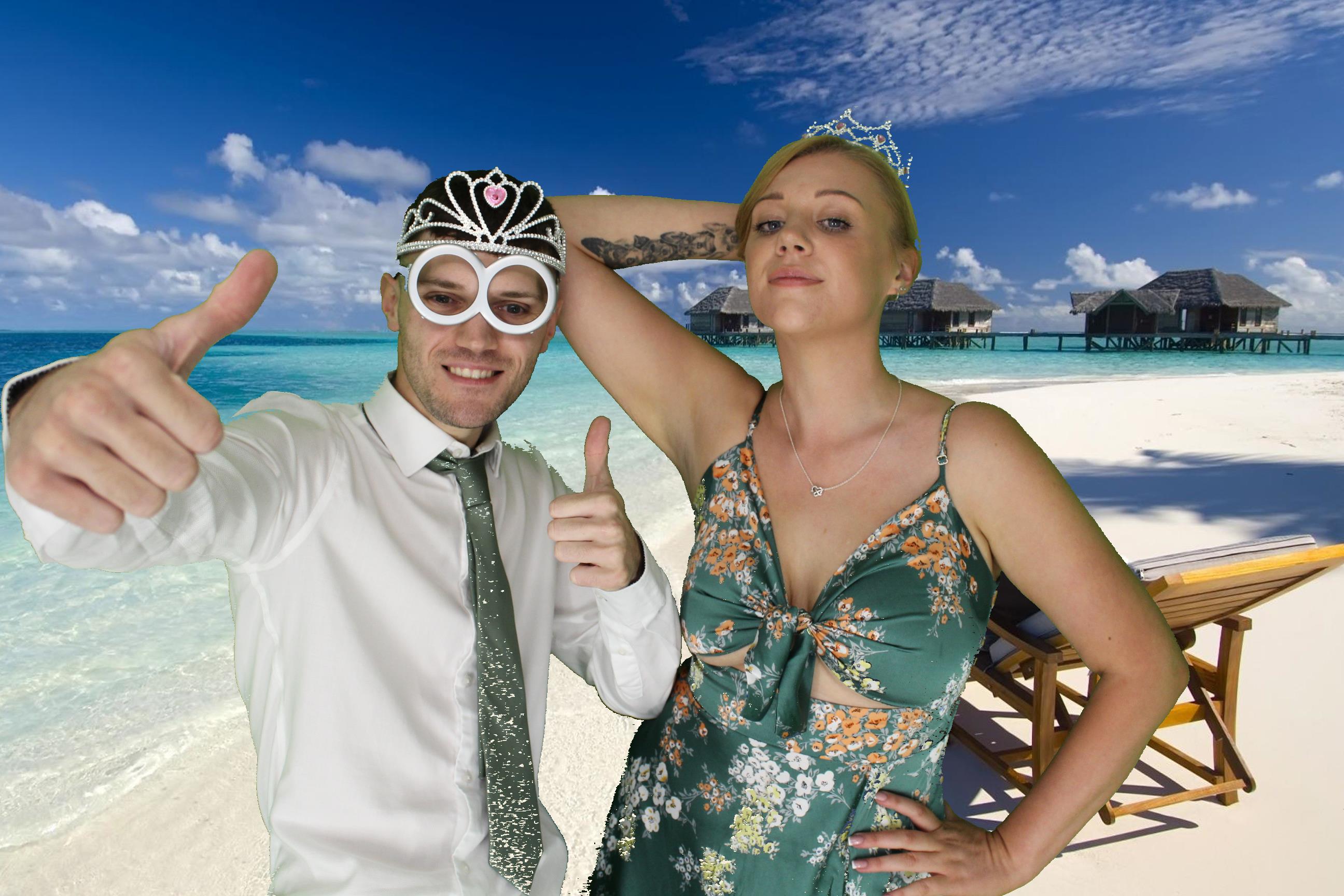 Kim & Dom's Wedding | View more photos from the event at gallery.omegaphotobooths.co.uk/u/Omega-Photobooths/Kim-Doms-Wedding