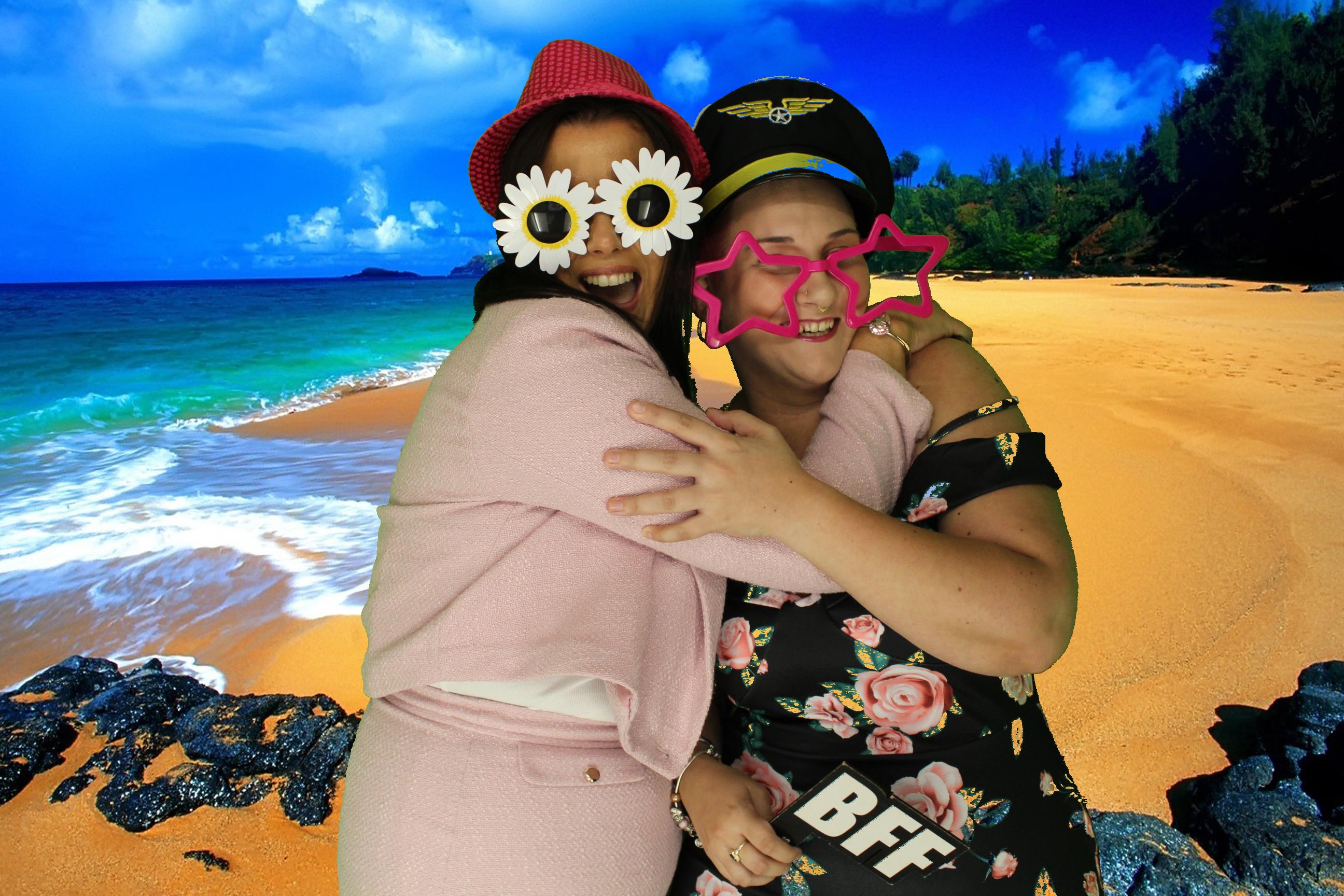 Kim & Dom's Wedding | View more photos from the event at gallery.omegaphotobooths.co.uk/u/Omega-Photobooths/Kim-Doms-Wedding