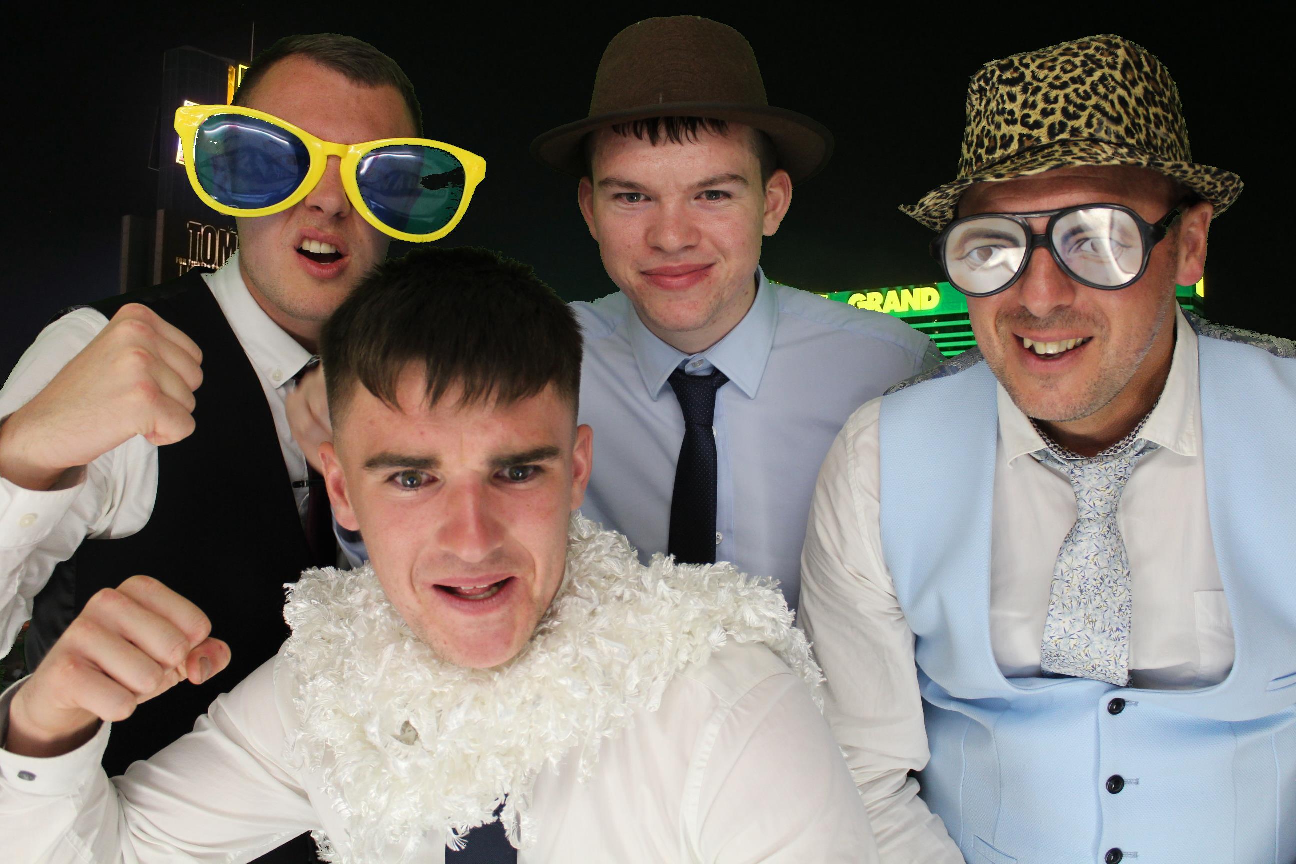 Kim & Dom's Wedding | View more photos from the event at gallery.omegaphotobooths.co.uk/u/Omega-Photobooths/Kim-Doms-Wedding