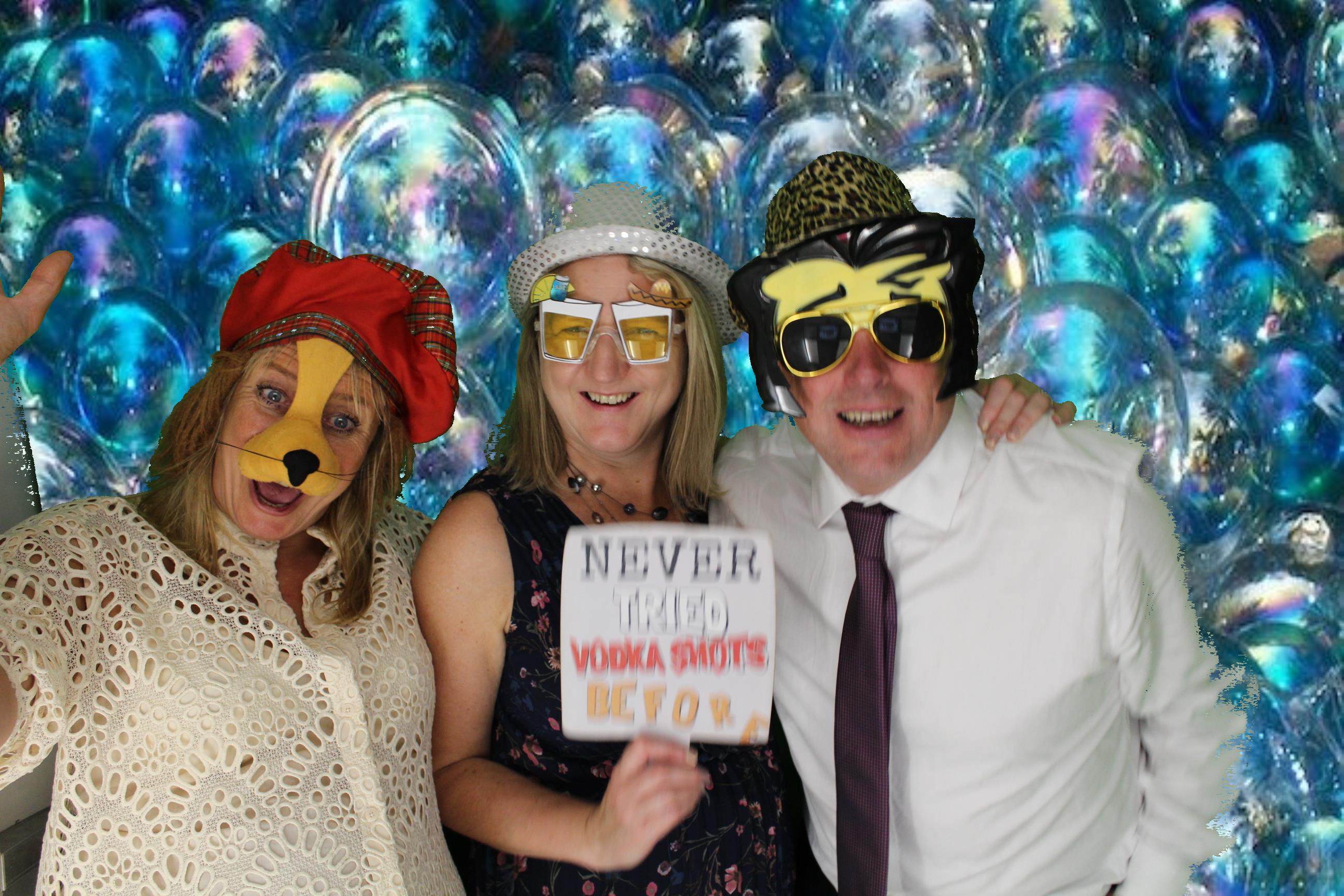 Kim & Dom's Wedding | View more photos from the event at gallery.omegaphotobooths.co.uk/u/Omega-Photobooths/Kim-Doms-Wedding