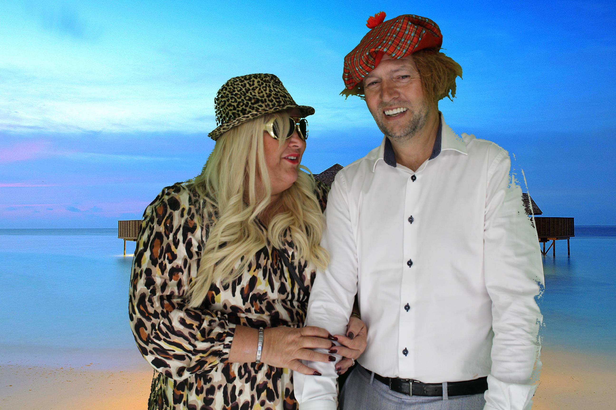 Kim & Dom's Wedding | View more photos from the event at gallery.omegaphotobooths.co.uk/u/Omega-Photobooths/Kim-Doms-Wedding