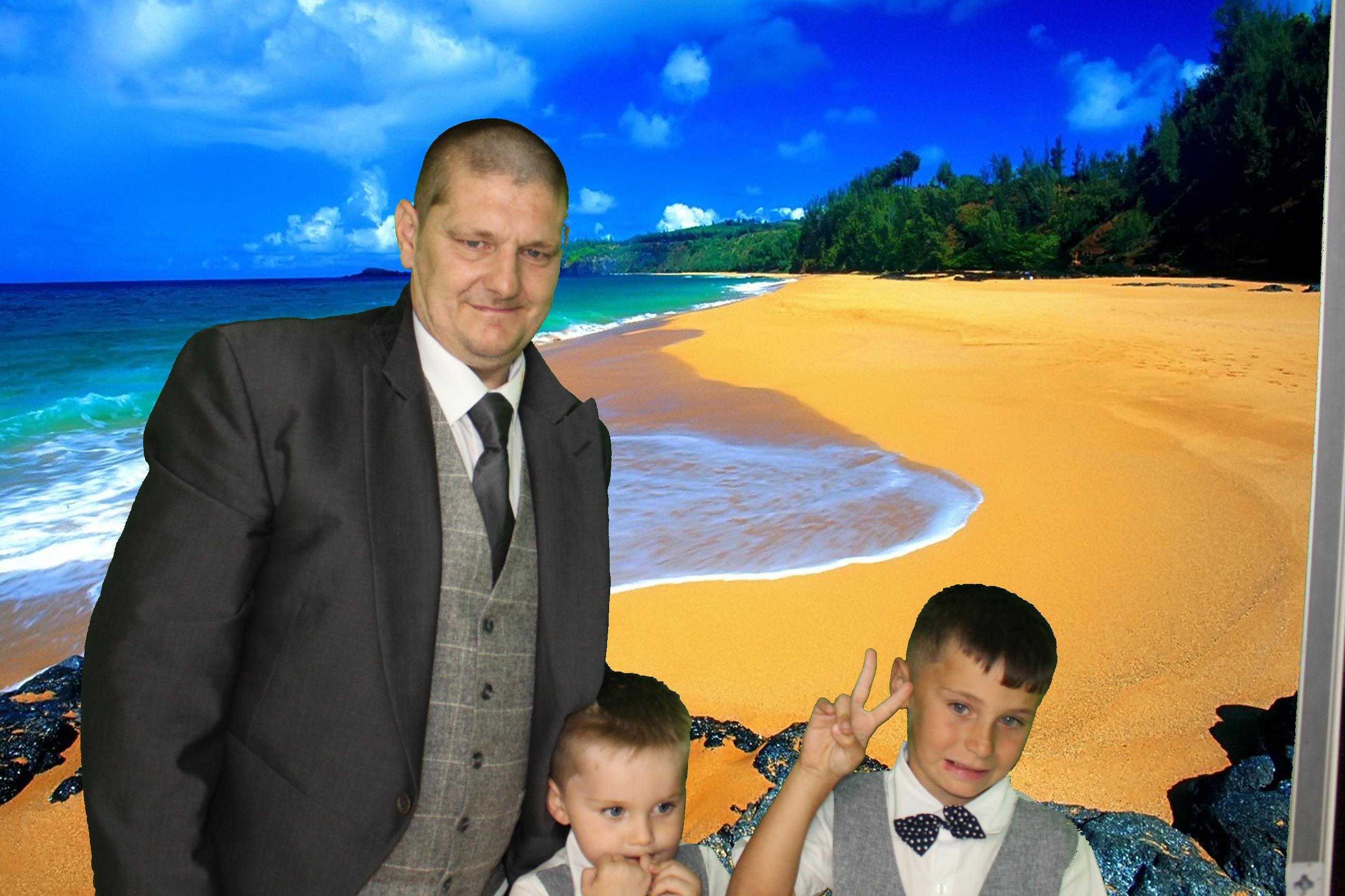 Leah & Lee's Wedding | View more photos from the event at gallery.omegaphotobooths.co.uk/u/Omega-Photobooths/Leah-Lees-Wedding