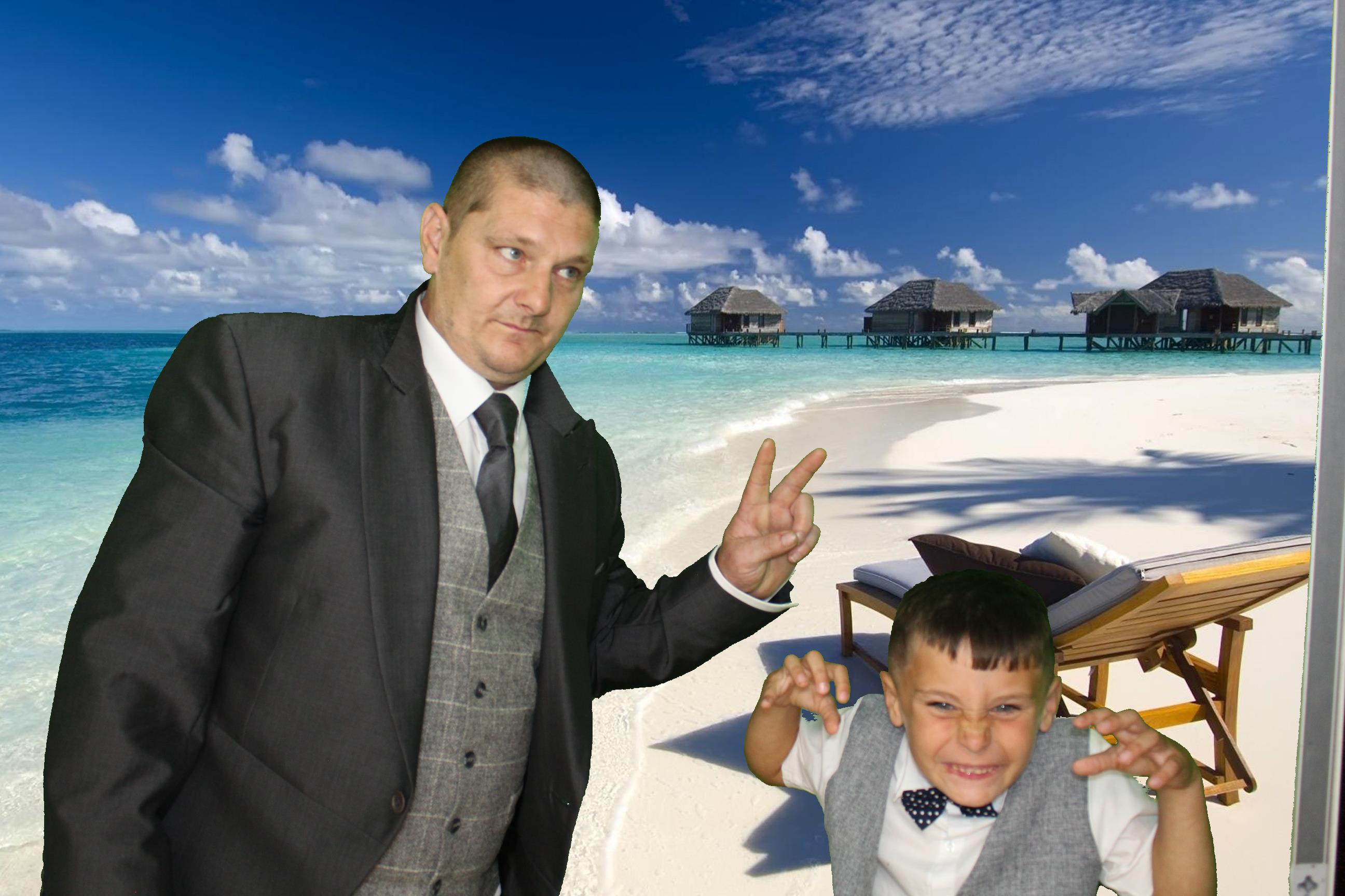 Leah & Lee's Wedding | View more photos from the event at gallery.omegaphotobooths.co.uk/u/Omega-Photobooths/Leah-Lees-Wedding