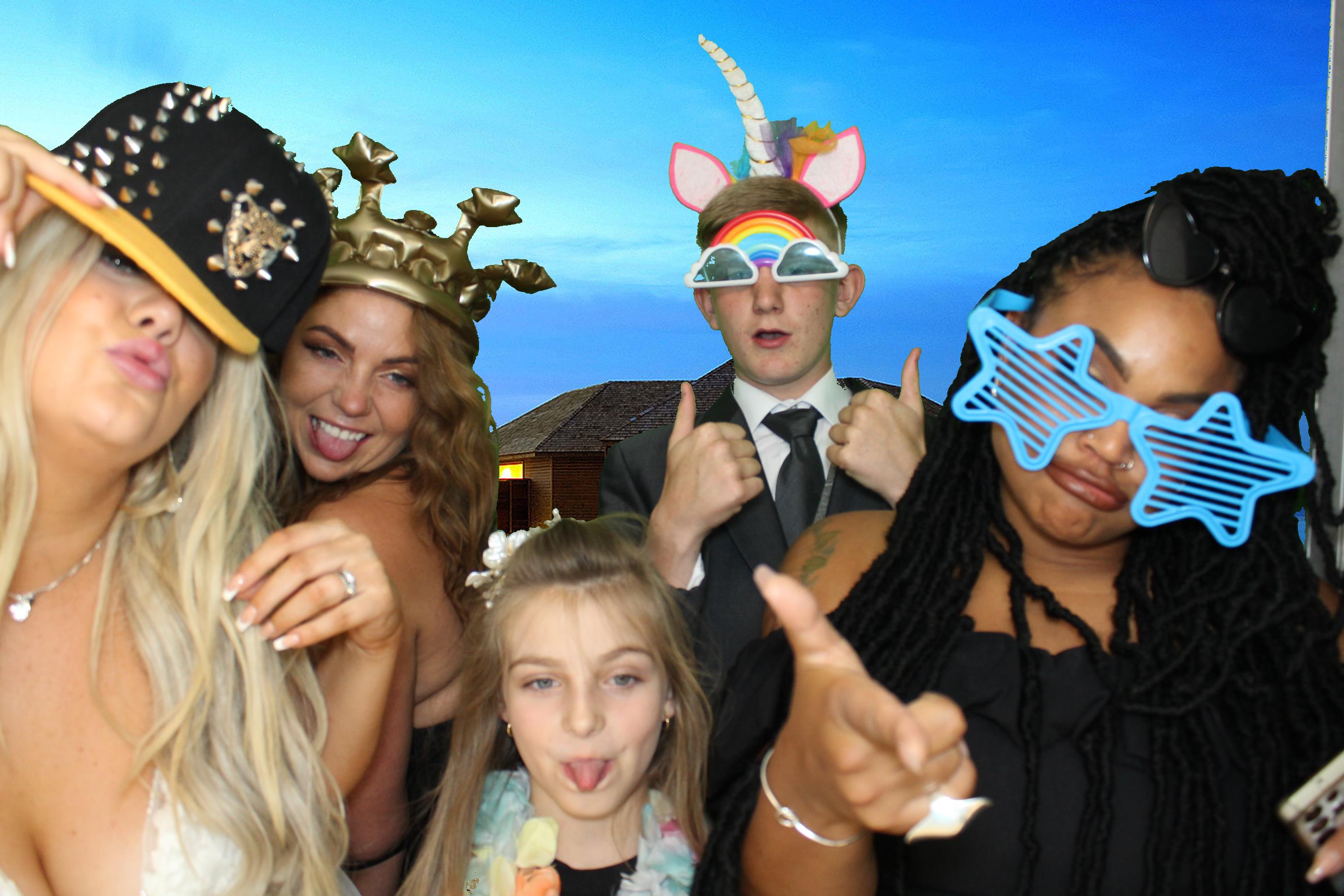 Leah & Lee's Wedding | View more photos from the event at gallery.omegaphotobooths.co.uk/u/Omega-Photobooths/Leah-Lees-Wedding
