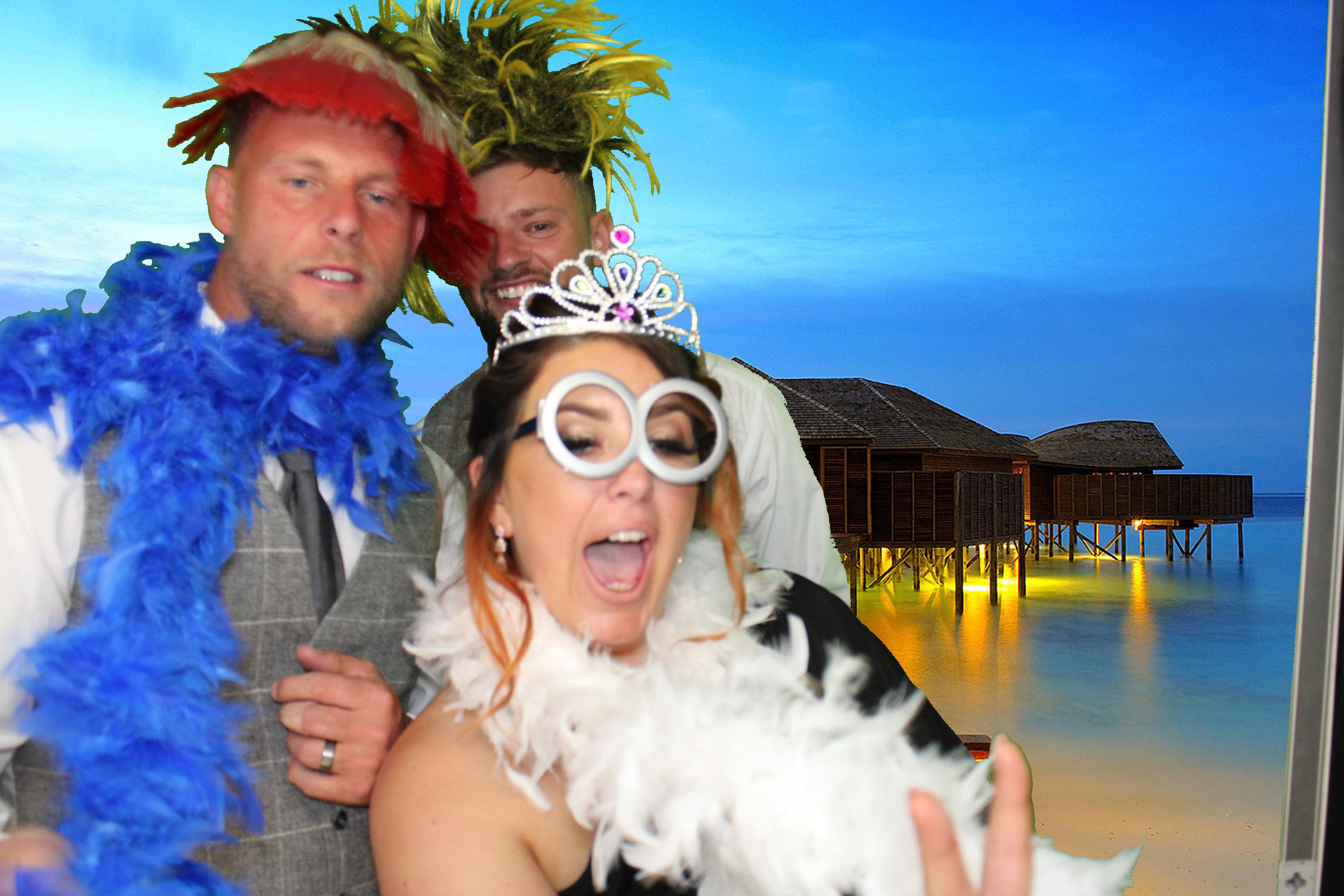 Leah & Lee's Wedding | View more photos from the event at gallery.omegaphotobooths.co.uk/u/Omega-Photobooths/Leah-Lees-Wedding
