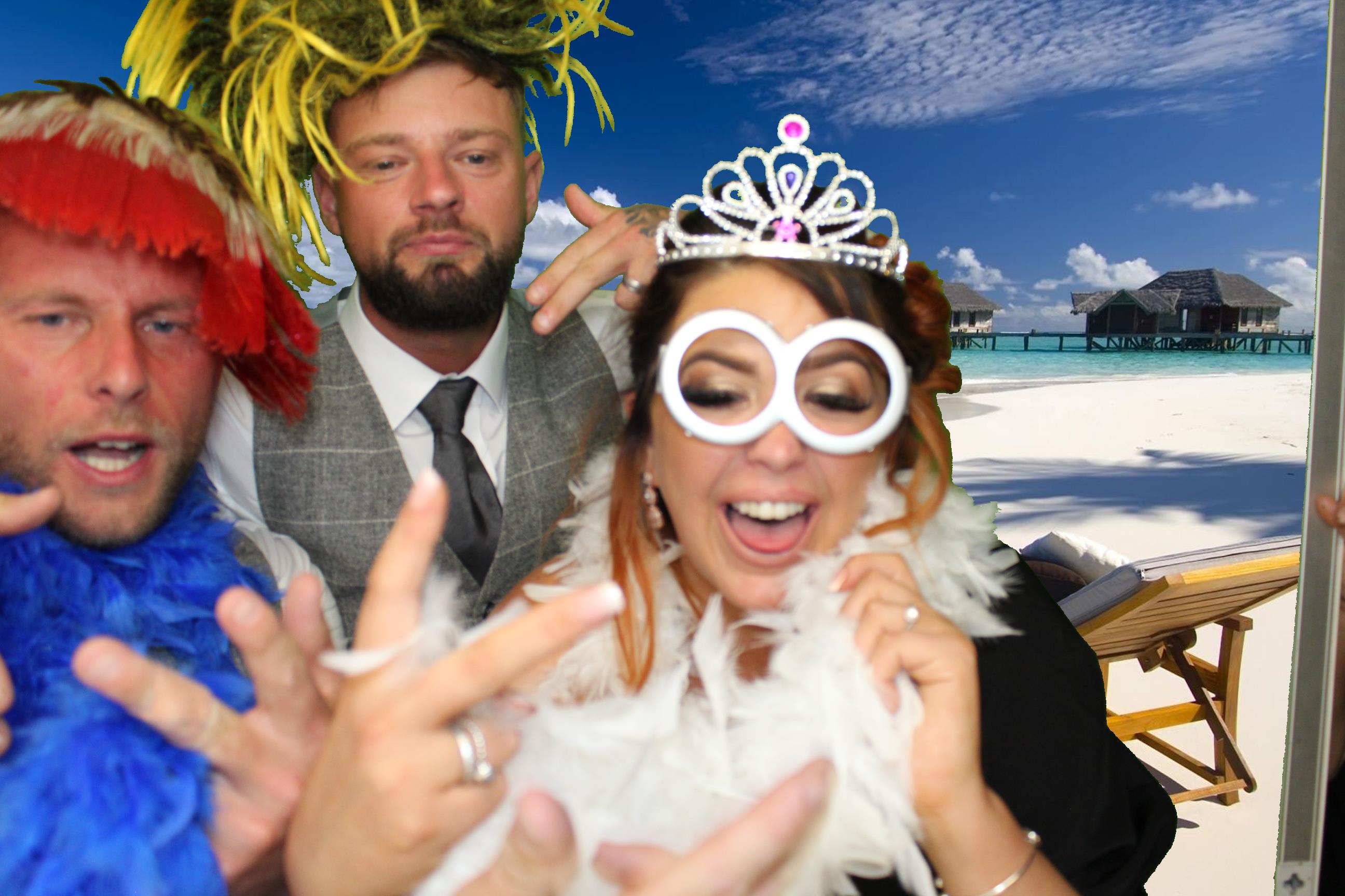 Leah & Lee's Wedding | View more photos from the event at gallery.omegaphotobooths.co.uk/u/Omega-Photobooths/Leah-Lees-Wedding
