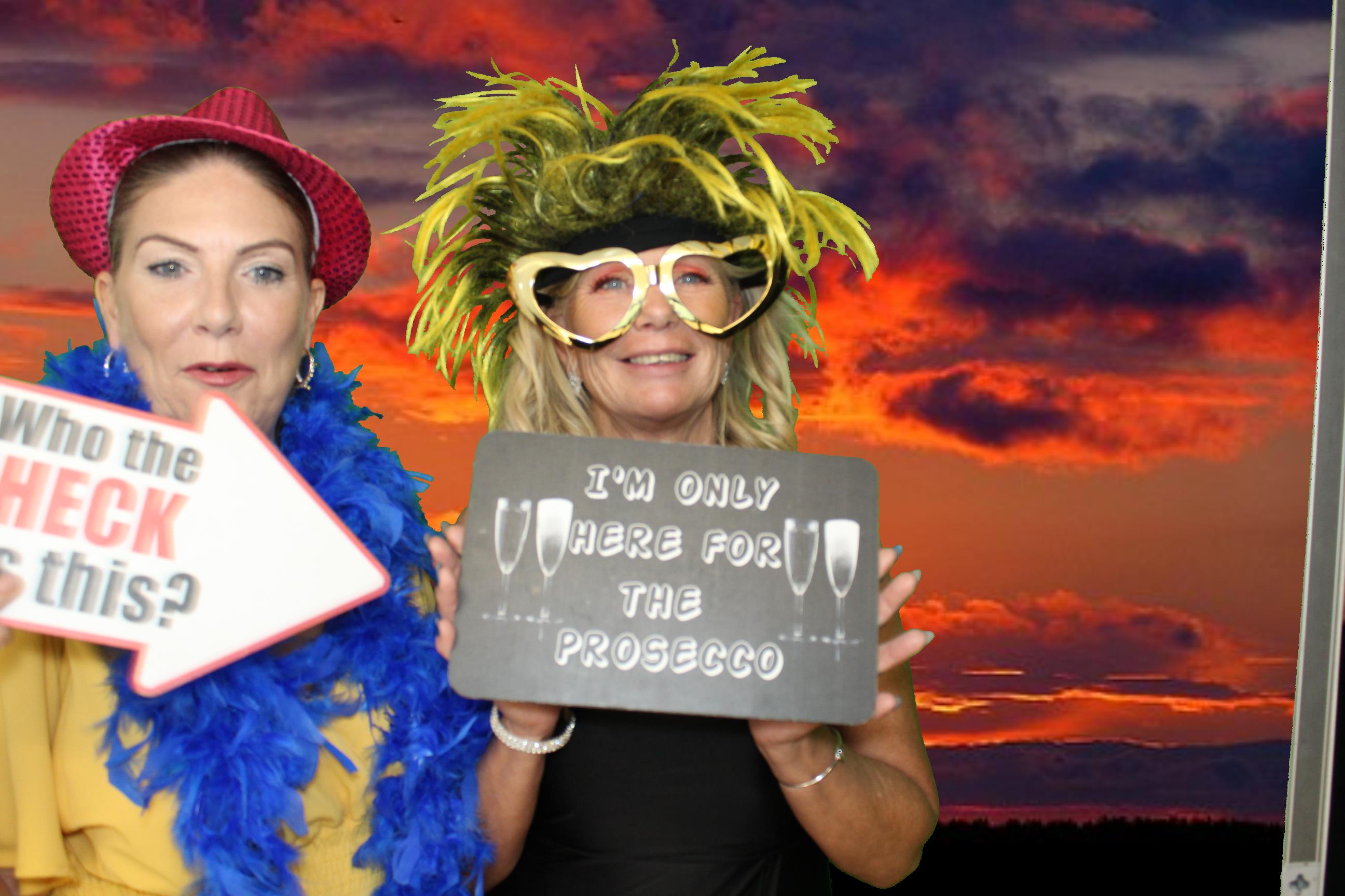 Leah & Lee's Wedding | View more photos from the event at gallery.omegaphotobooths.co.uk/u/Omega-Photobooths/Leah-Lees-Wedding