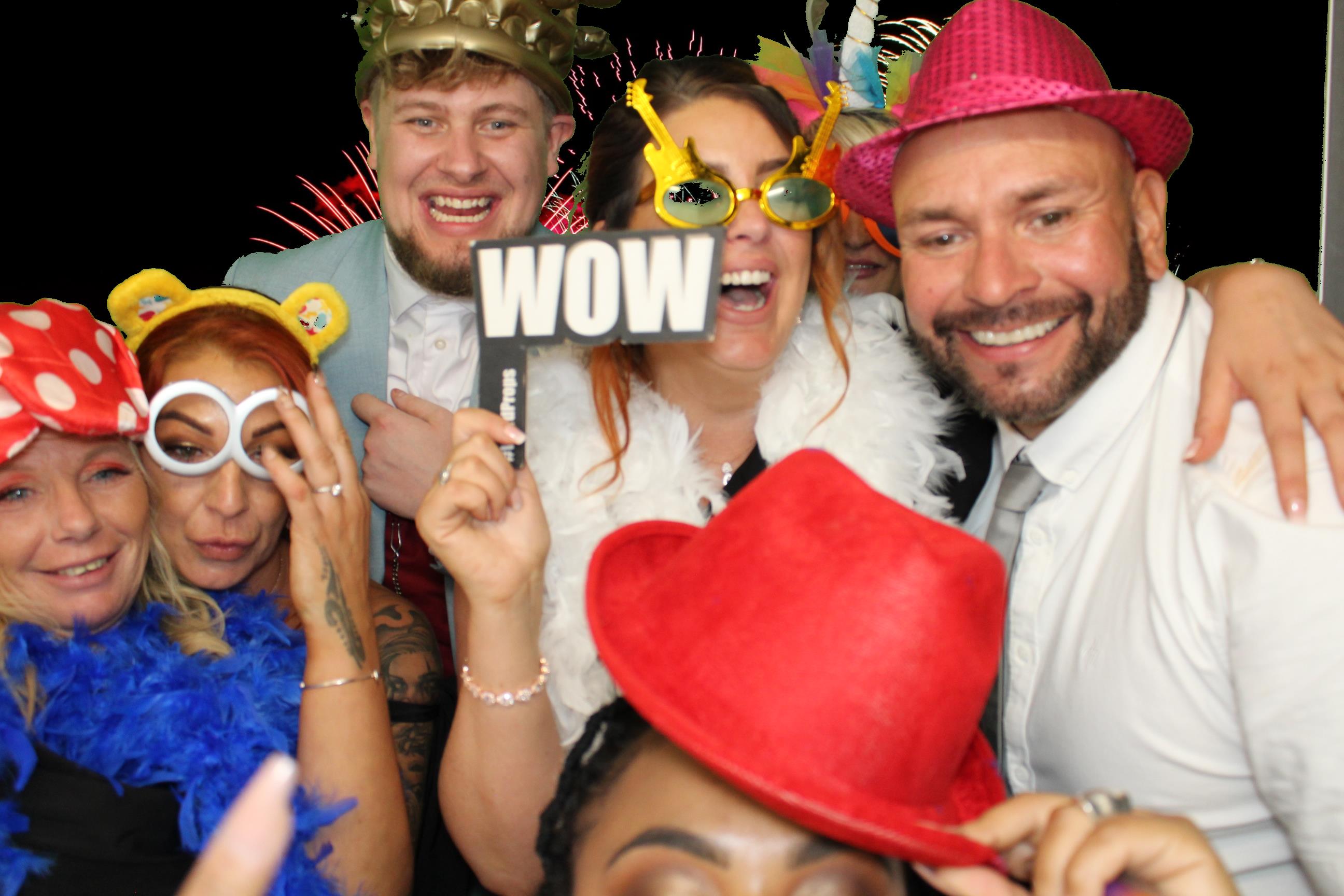 Leah & Lee's Wedding | View more photos from the event at gallery.omegaphotobooths.co.uk/u/Omega-Photobooths/Leah-Lees-Wedding