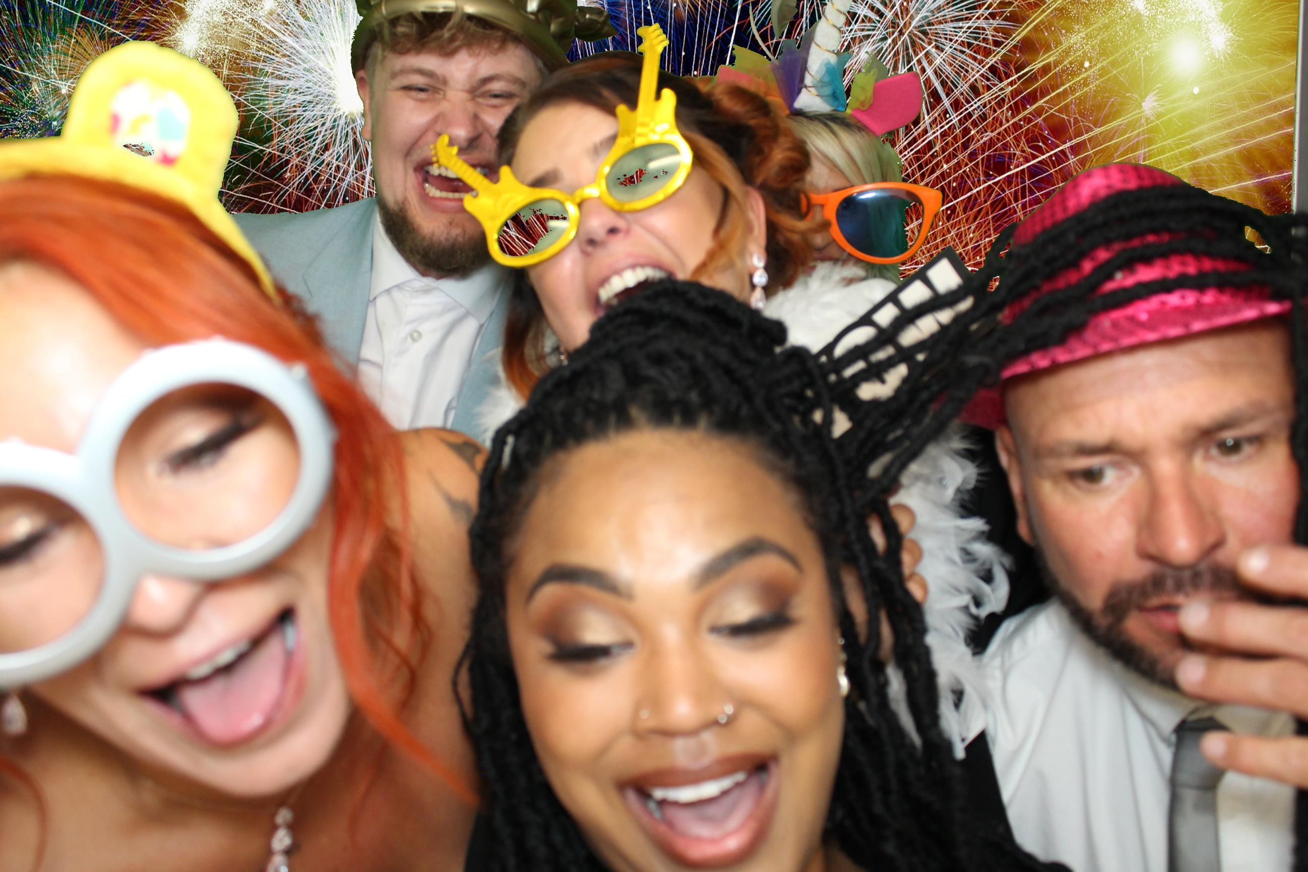 Leah & Lee's Wedding | View more photos from the event at gallery.omegaphotobooths.co.uk/u/Omega-Photobooths/Leah-Lees-Wedding