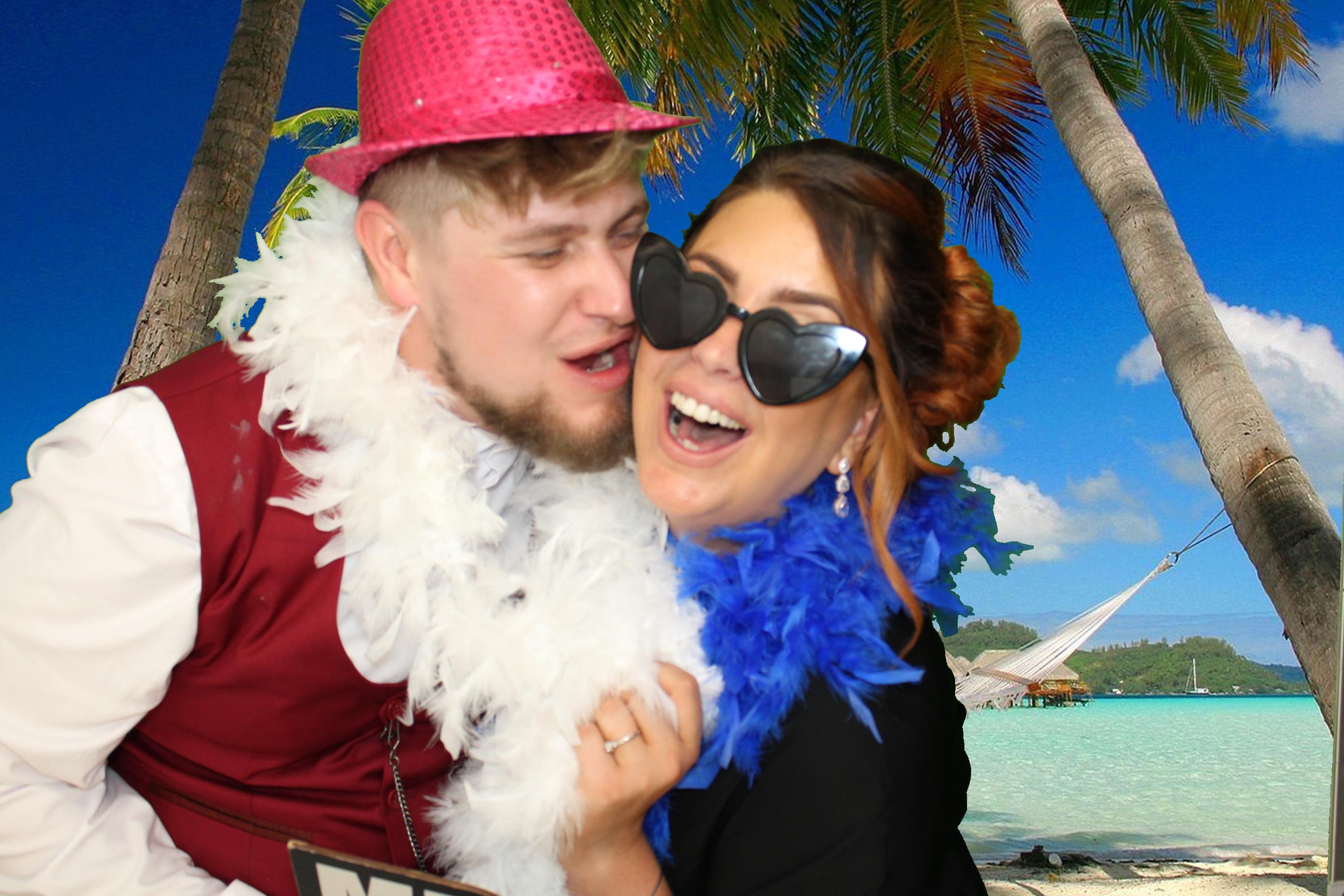 Leah & Lee's Wedding | View more photos from the event at gallery.omegaphotobooths.co.uk/u/Omega-Photobooths/Leah-Lees-Wedding