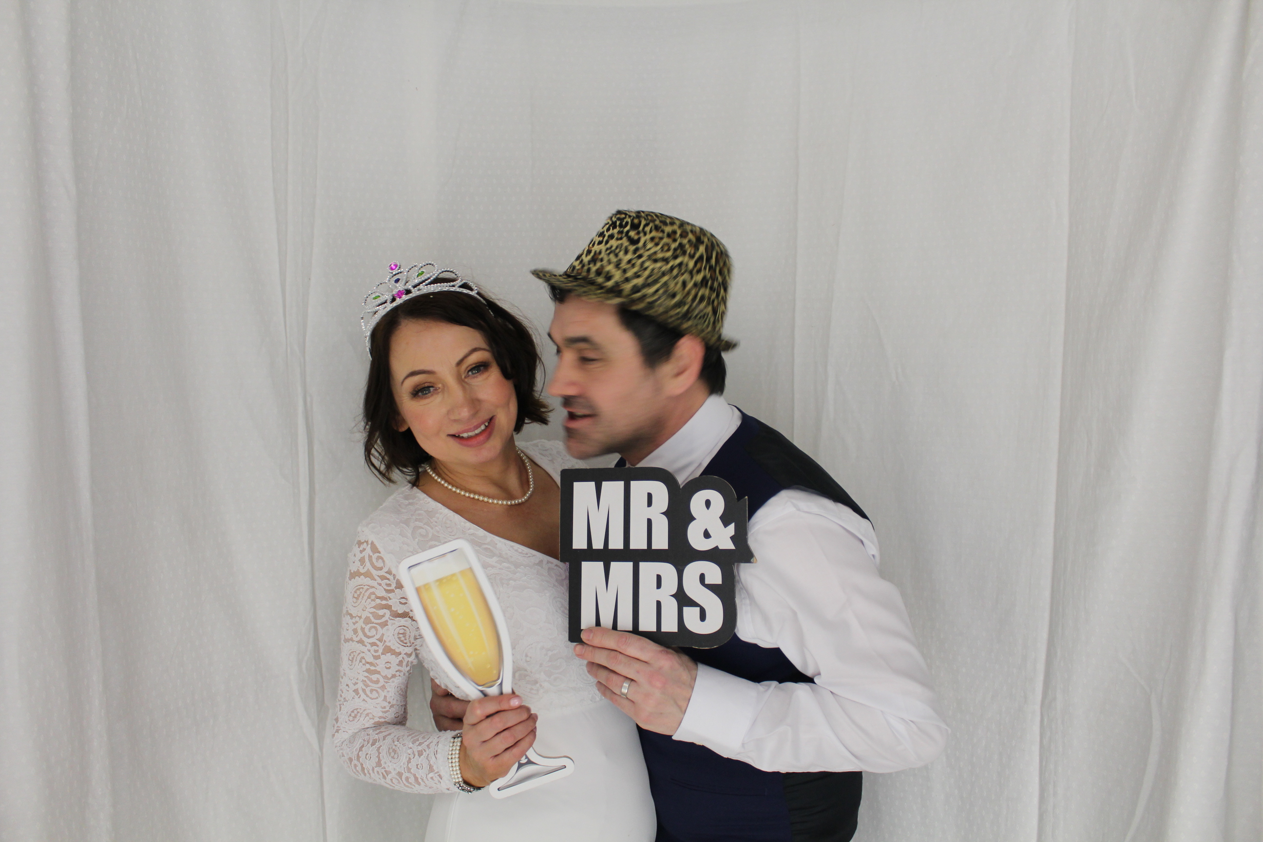 Michelle and Roger's Wedding | View more photos from the event at gallery.omegaphotobooths.co.uk/u/Omega-Photobooths/Michelle-and-Rogers-Wedding