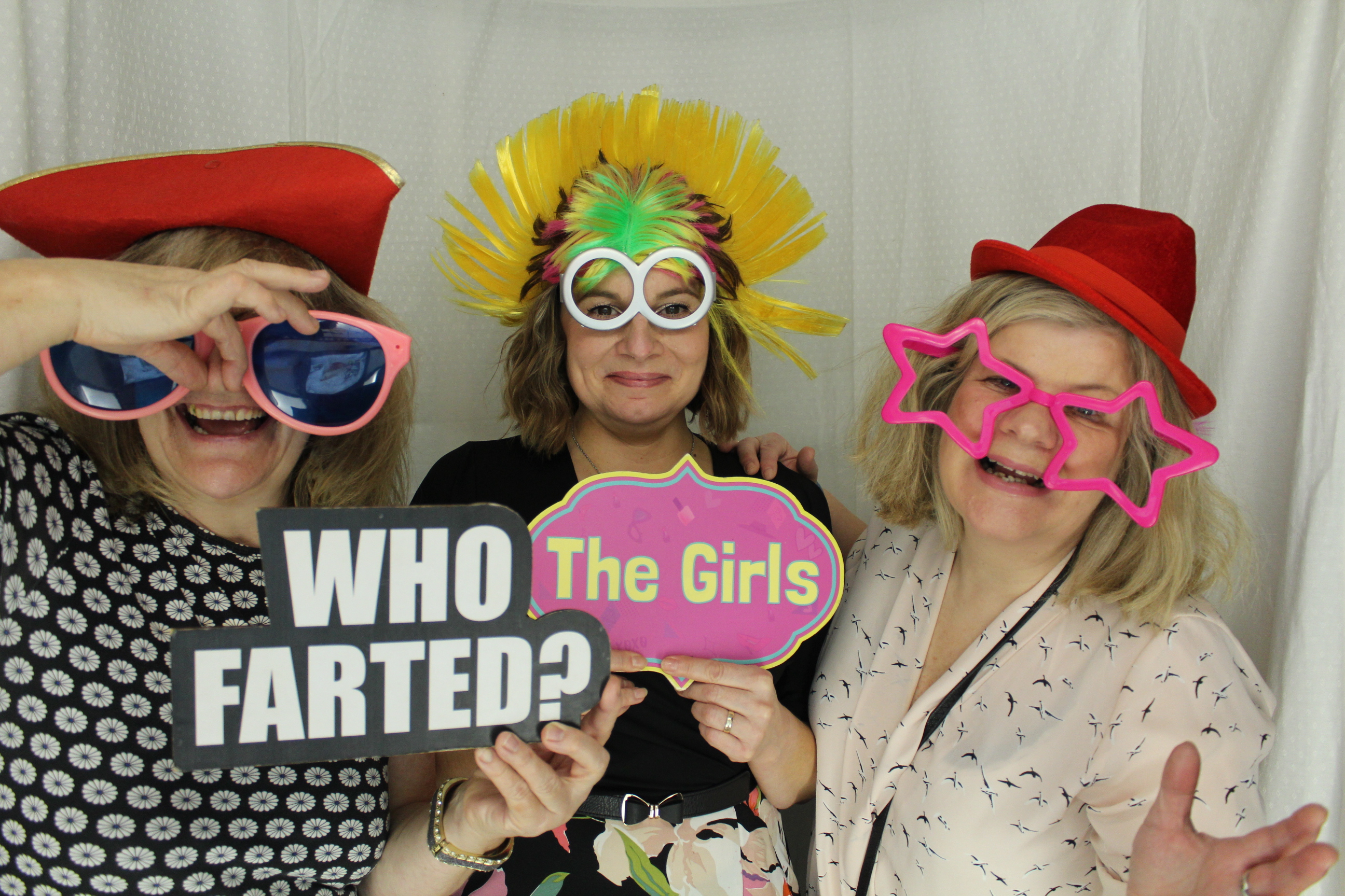 Michelle and Roger's Wedding | View more photos from the event at gallery.omegaphotobooths.co.uk/u/Omega-Photobooths/Michelle-and-Rogers-Wedding