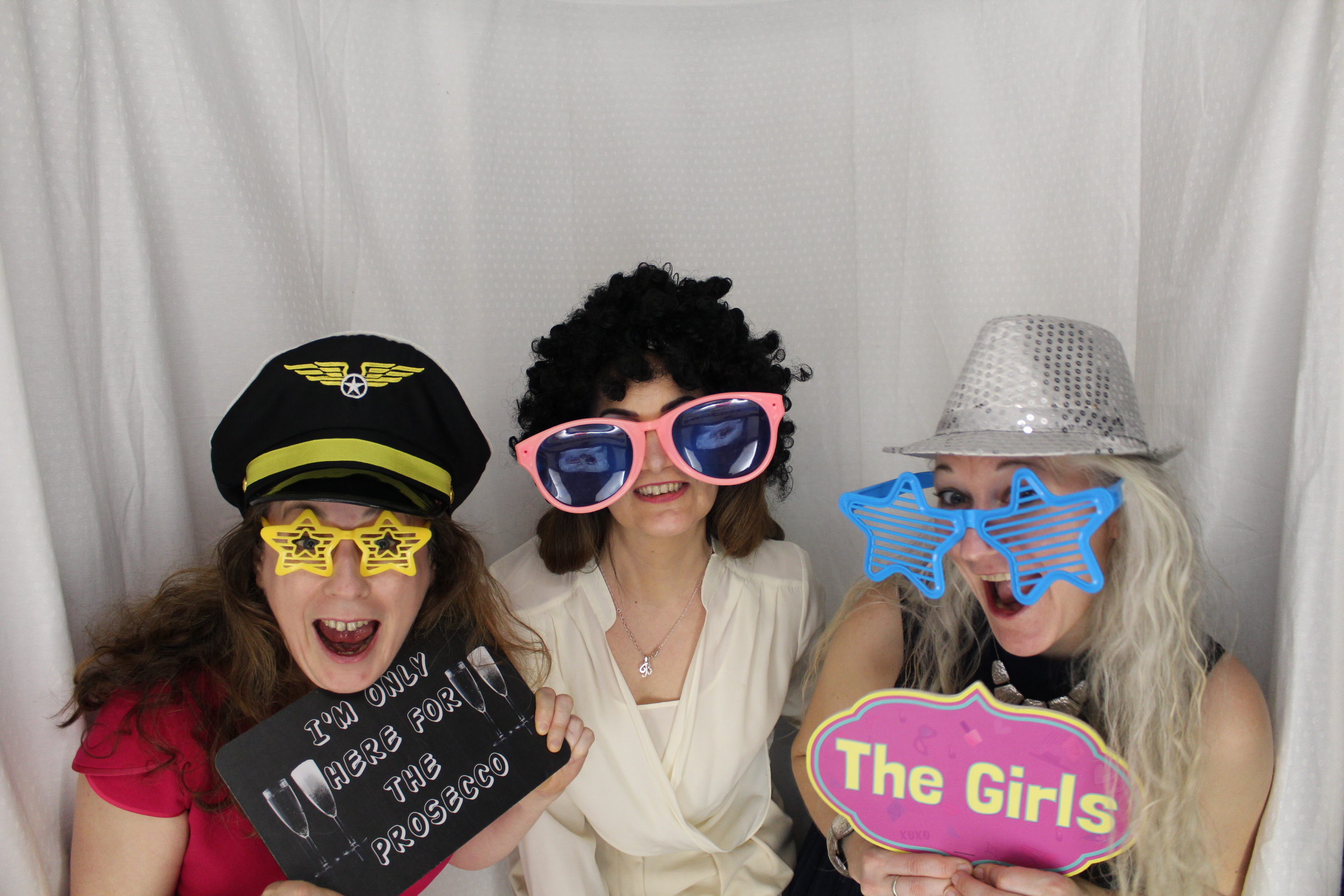 Michelle and Roger's Wedding | View more photos from the event at gallery.omegaphotobooths.co.uk/u/Omega-Photobooths/Michelle-and-Rogers-Wedding
