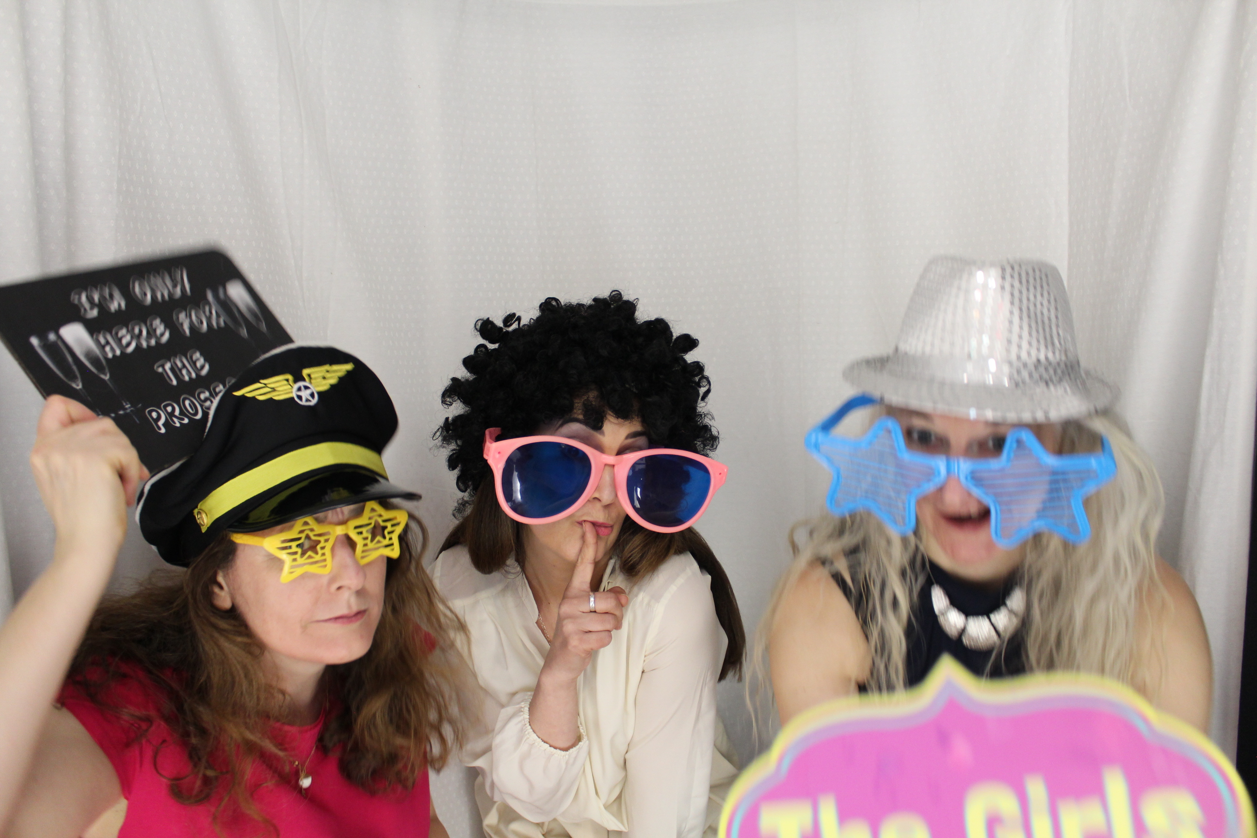 Michelle and Roger's Wedding | View more photos from the event at gallery.omegaphotobooths.co.uk/u/Omega-Photobooths/Michelle-and-Rogers-Wedding